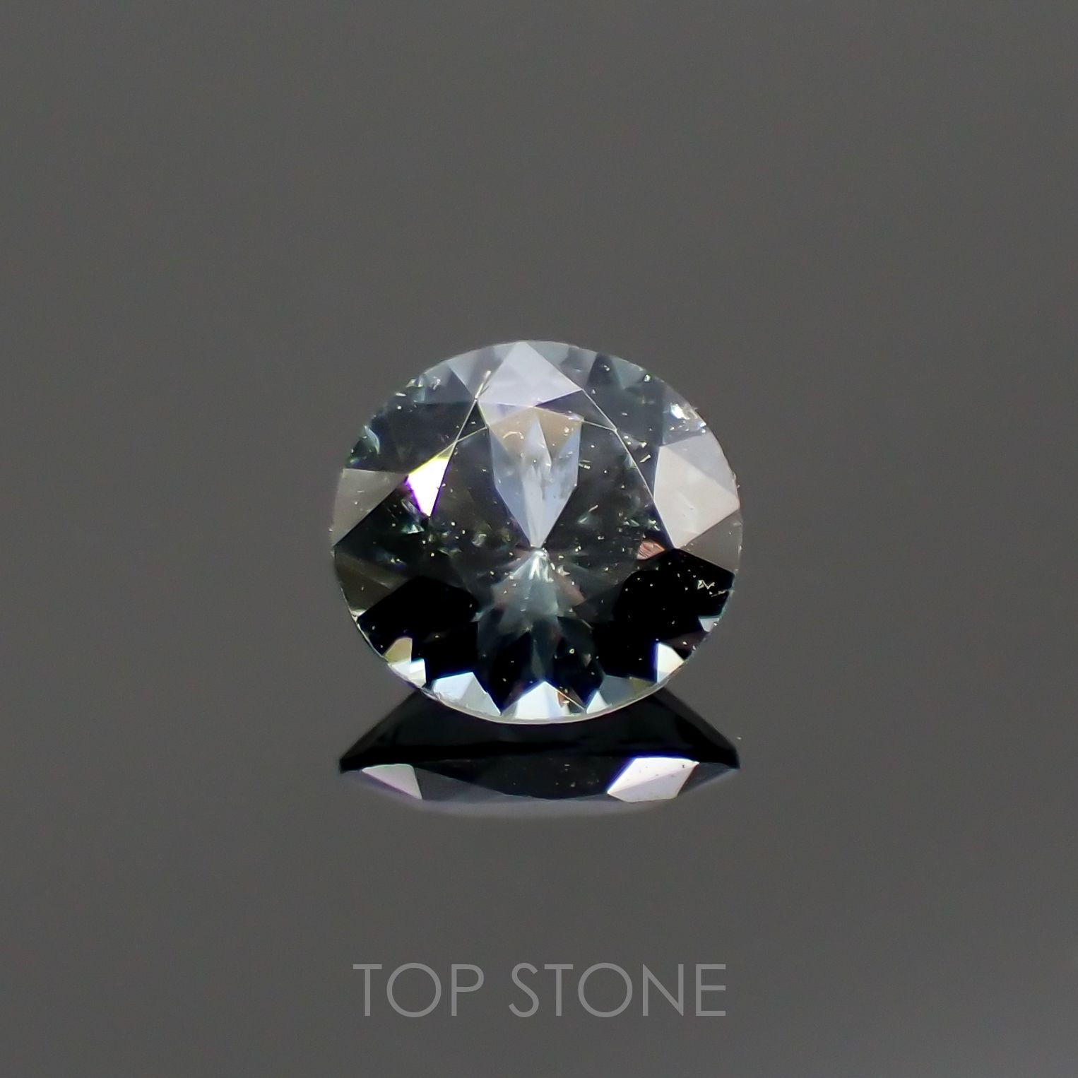 グレイッシュブルースピネル(宝石名スピネル) ビルマ産 0.26ct 識別済[211013478]4.2×4.2mm前後
