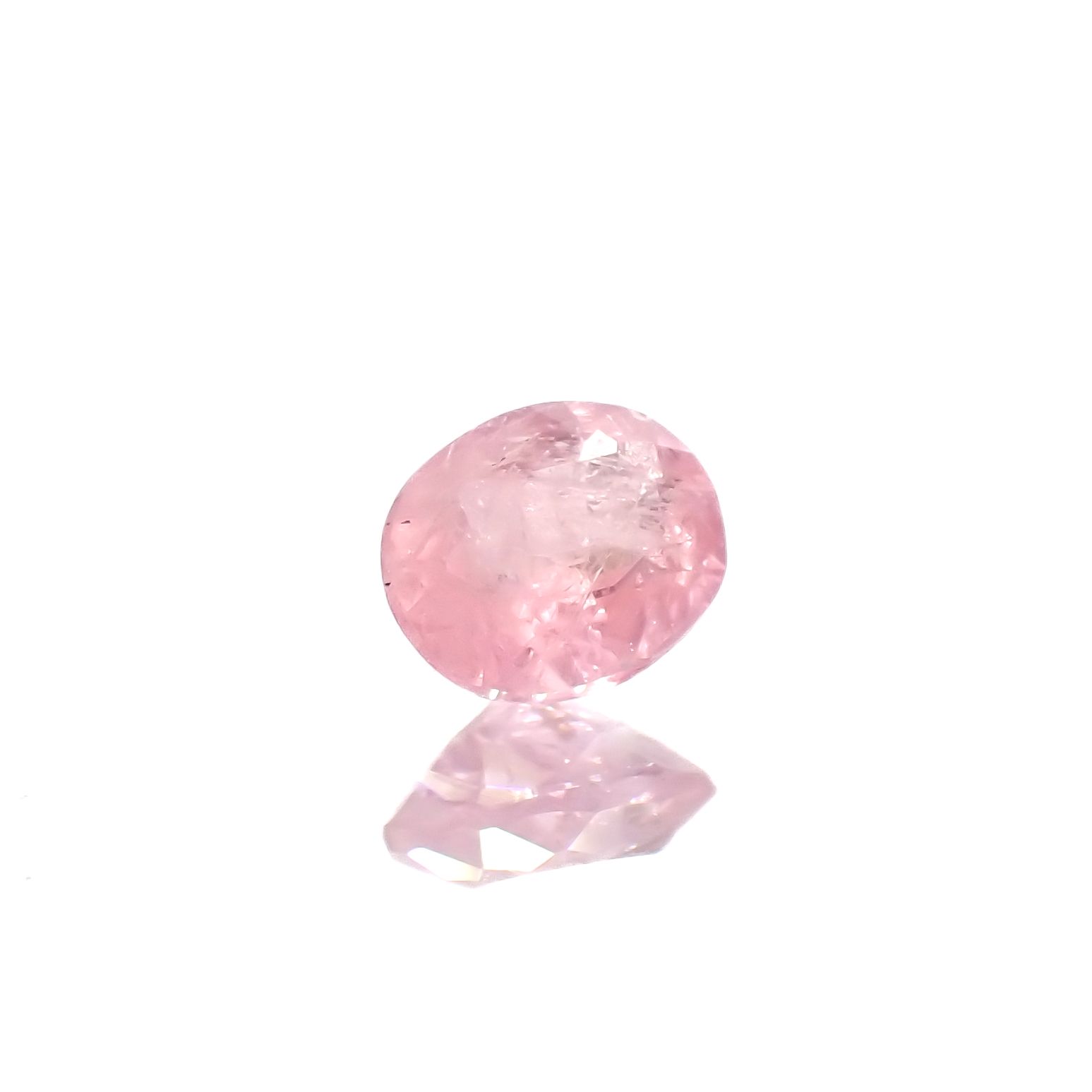 ペツォッタイト(ラズベリル)(宝石名ペツォッタイト)マダガスカル産 0.12ct 識別済[231023735]3.5x3mm前後