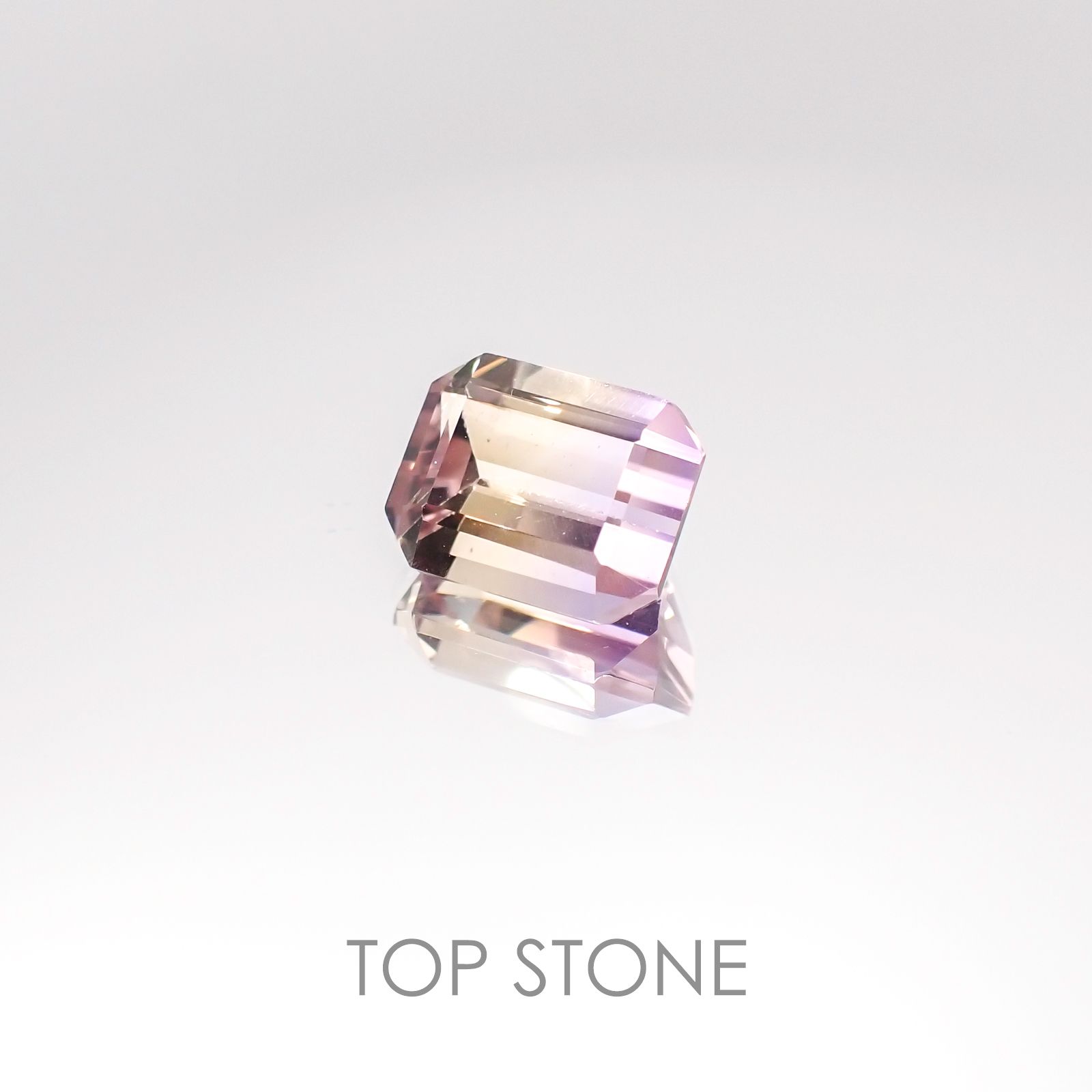 アメトリン ブラジル産 ルース 2.33ct[20106889]9×7mm前後