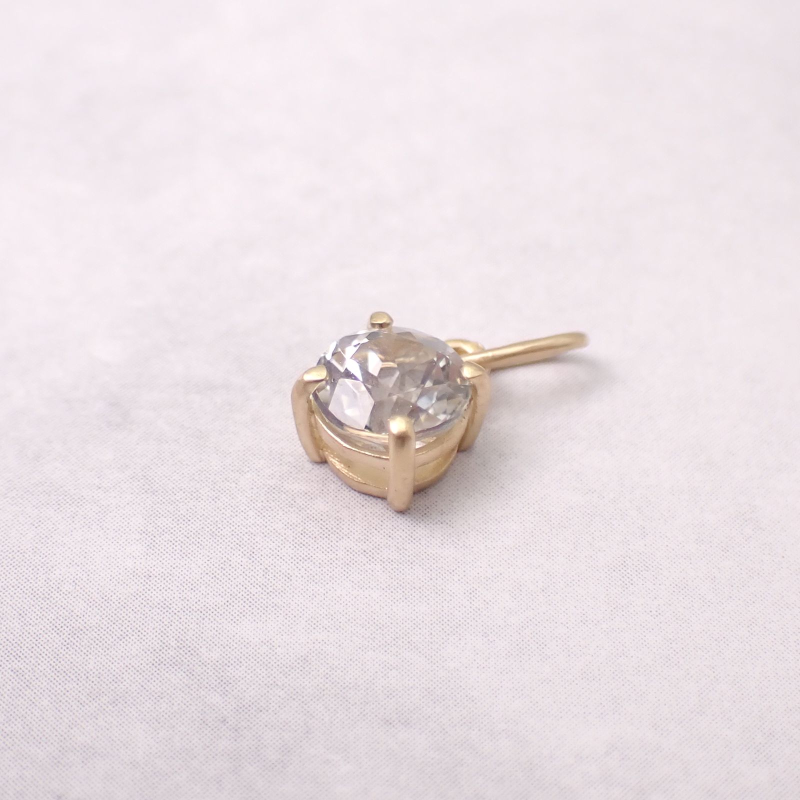 ペンダント空枠：石留め▶アクロアイト（お客様製作例）