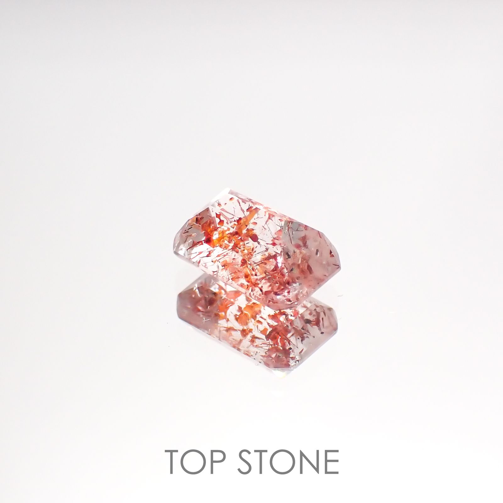 ファイヤークォーツ ナイジェリア産 2.08ct[220114768]9.4x6mm前後