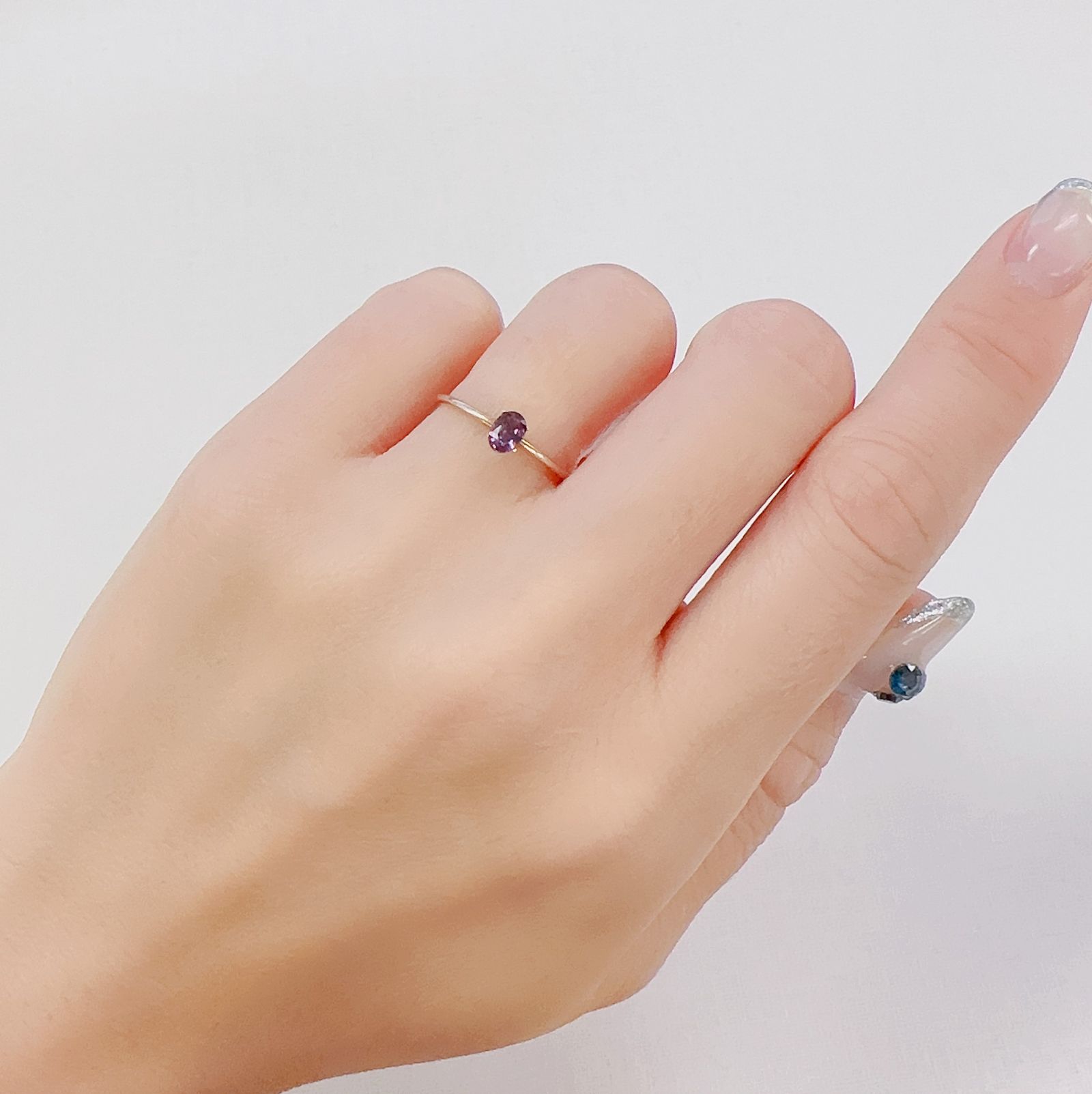 カラーチェンジサファイア 非加熱(宝石名サファイア)タンザニア産 0.34ct 識別済[230622427]4.7x3.4mm前後