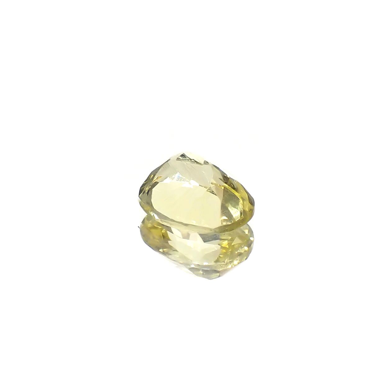 イエローダンビュライト タンザニア産 0.58ct[240125462]6x4.8mm前後