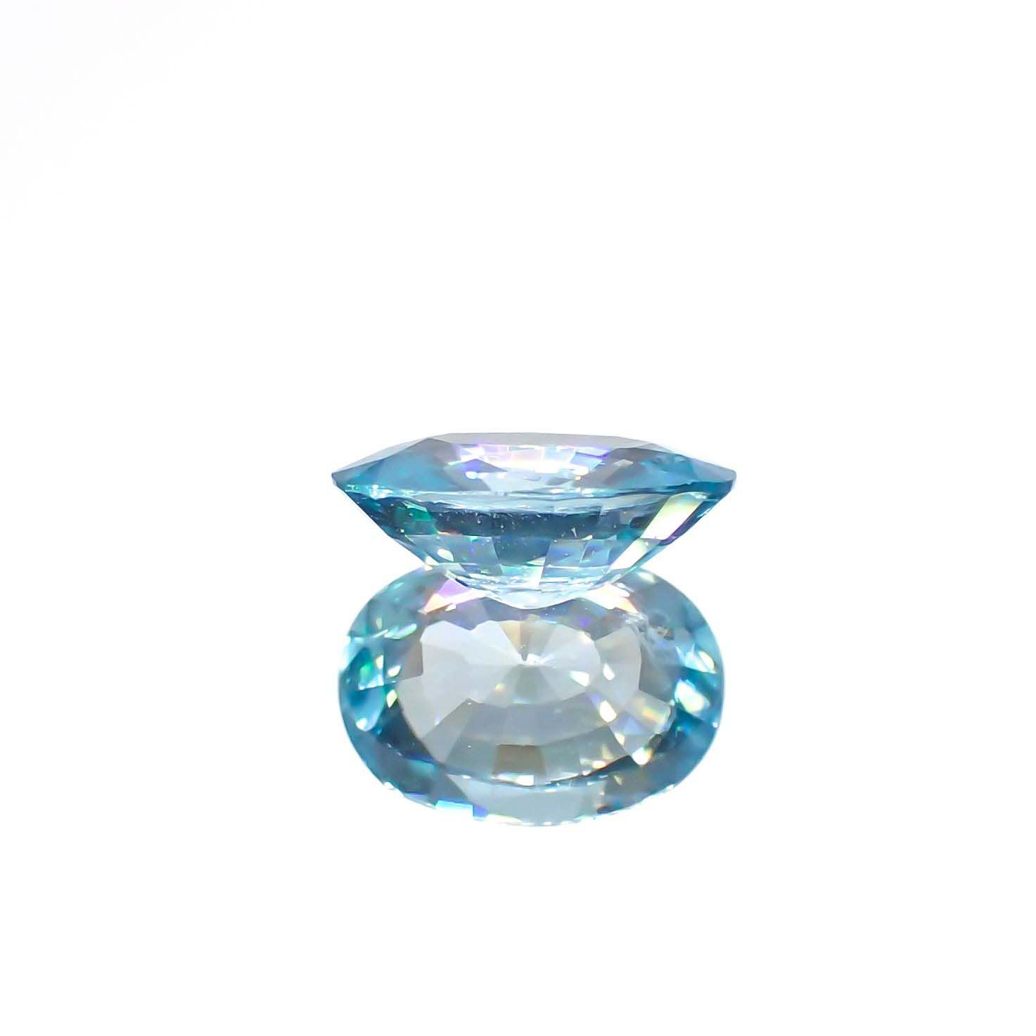 バイカラーブルージルコン カンボジア産 1.52ct[221018643]8x5.9mm前後