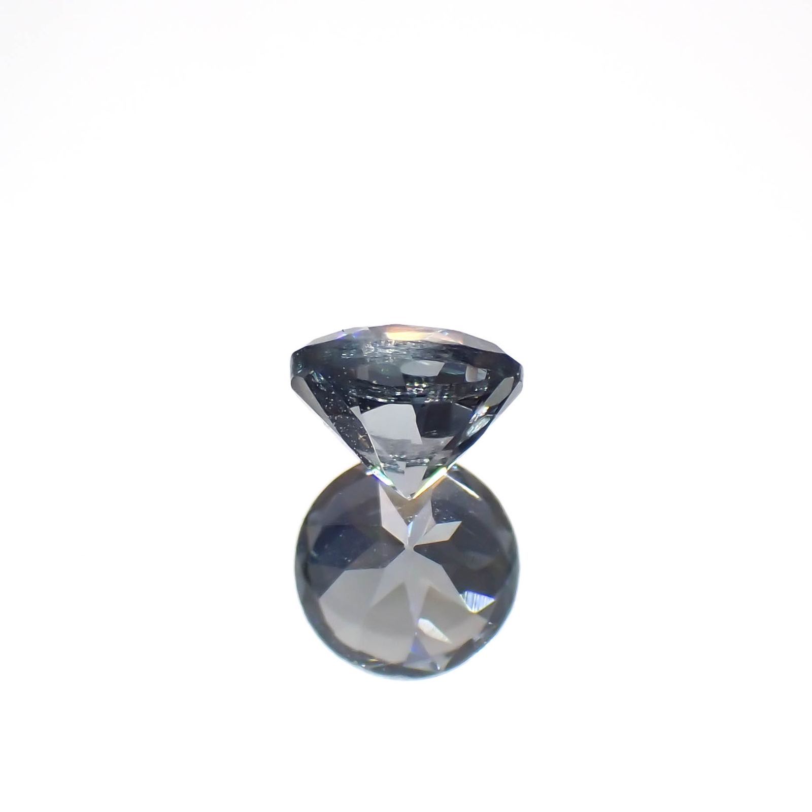 グレースピネル タンザニア産 0.46ct[230421538]4.4x4.4mm前後