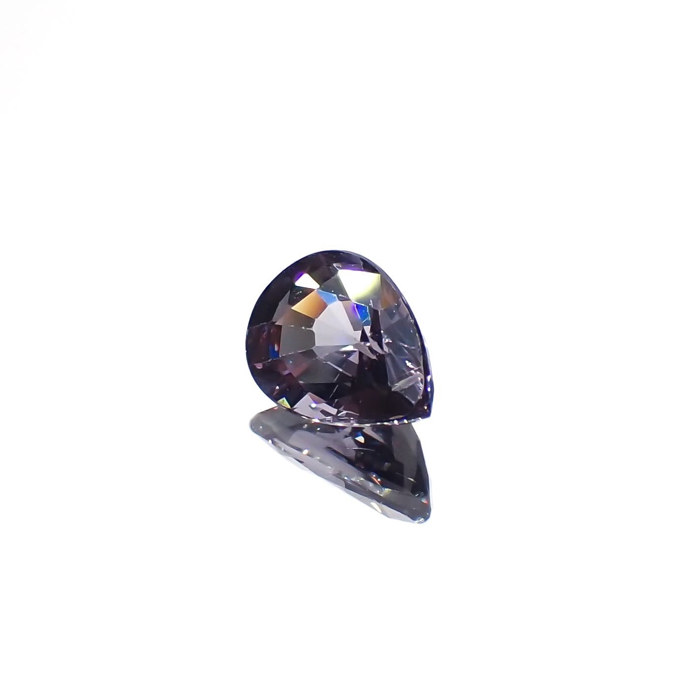ベキリーブルーガーネット（カラーチェンジガーネット アレキタイプ）(宝石名ガーネット)マダガスカル・ベキリー産 1.06ct 識別済[231224534]7.7x5.5mm前後
