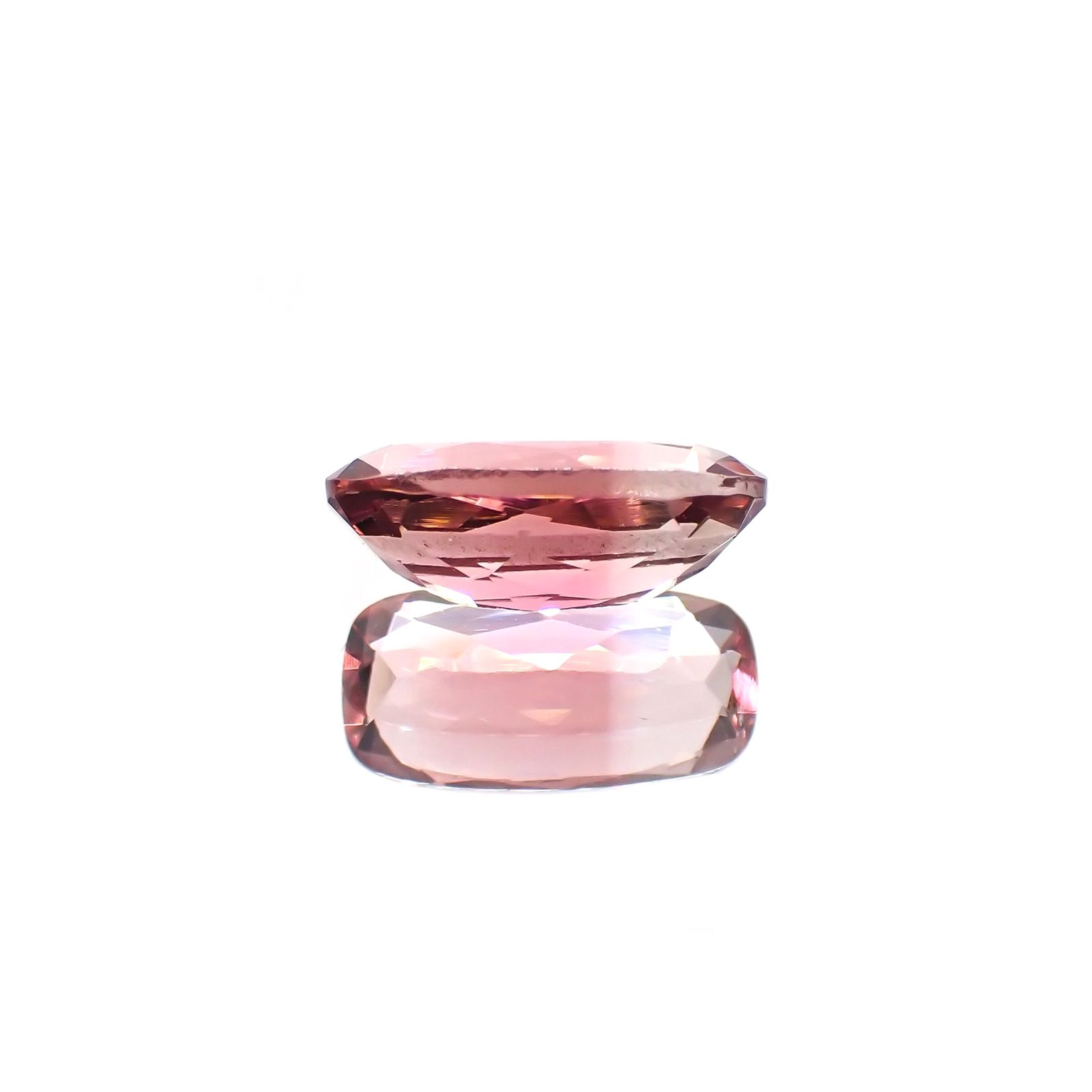 バイカラートルマリン(宝石名バイカラー・トルマリン) コンゴ民主共和国産 1.588ct ソ付(彩珠)[211013607]10.3×5.1mm前後