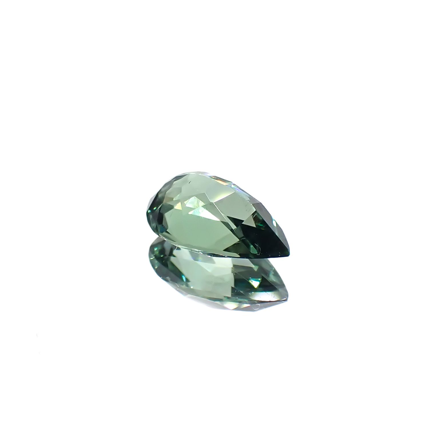 ノーブルモロキサイト(グリーンアパタイト) マダガスカル産 1.16ct[240928978]8.8x5.5mm前後