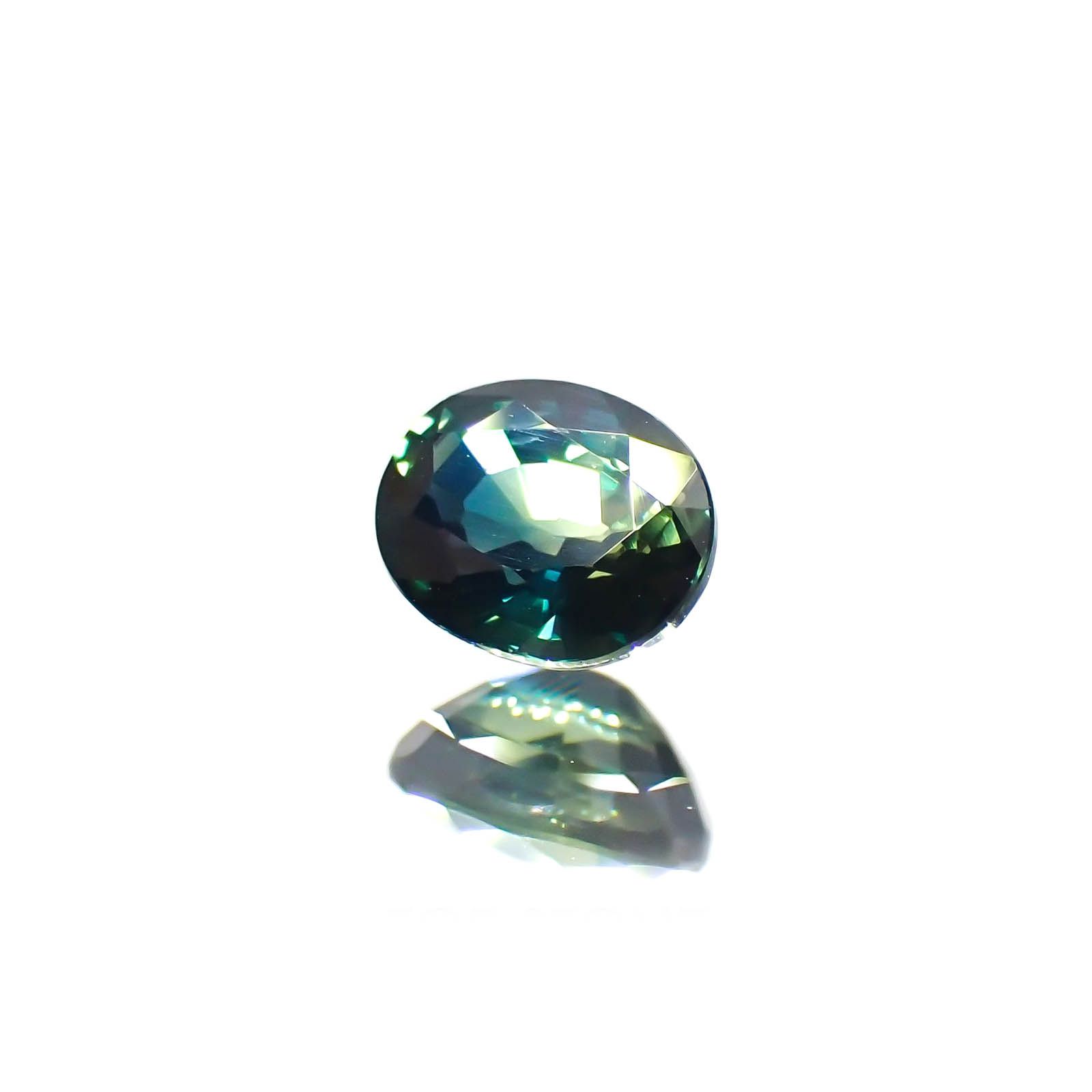 バイカラーサファイア(宝石名バイカラー・サファイア)マダガスカル/オーストラリア産 0.52ct 識別済[250114061]4.9x4mm前後