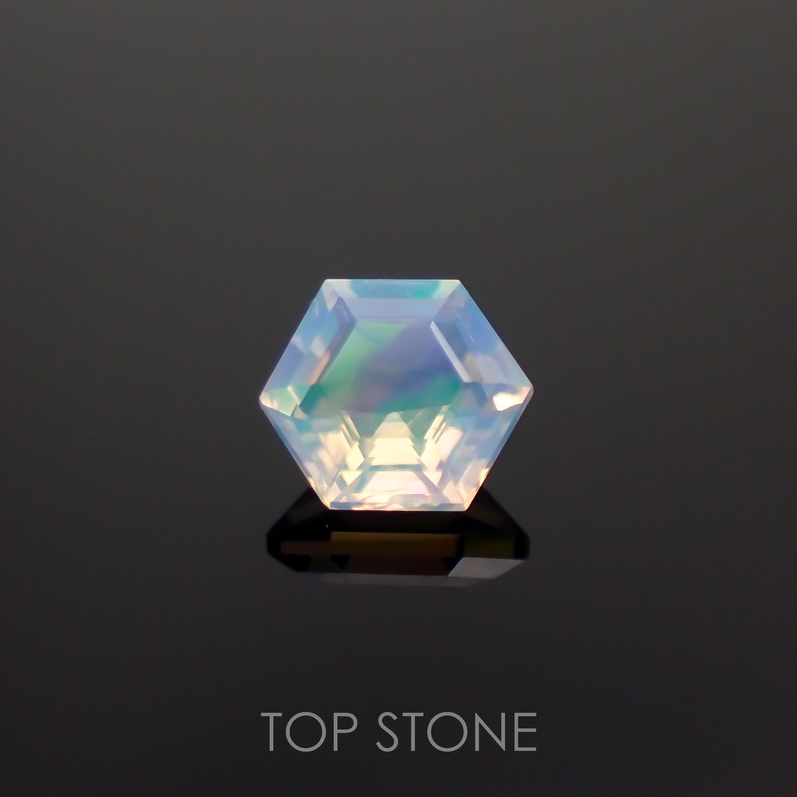 ◇ヘキサゴンカット◇エチオピアオパール エチオピア産 0.34ct[221018436]4.8x4.8mm前後