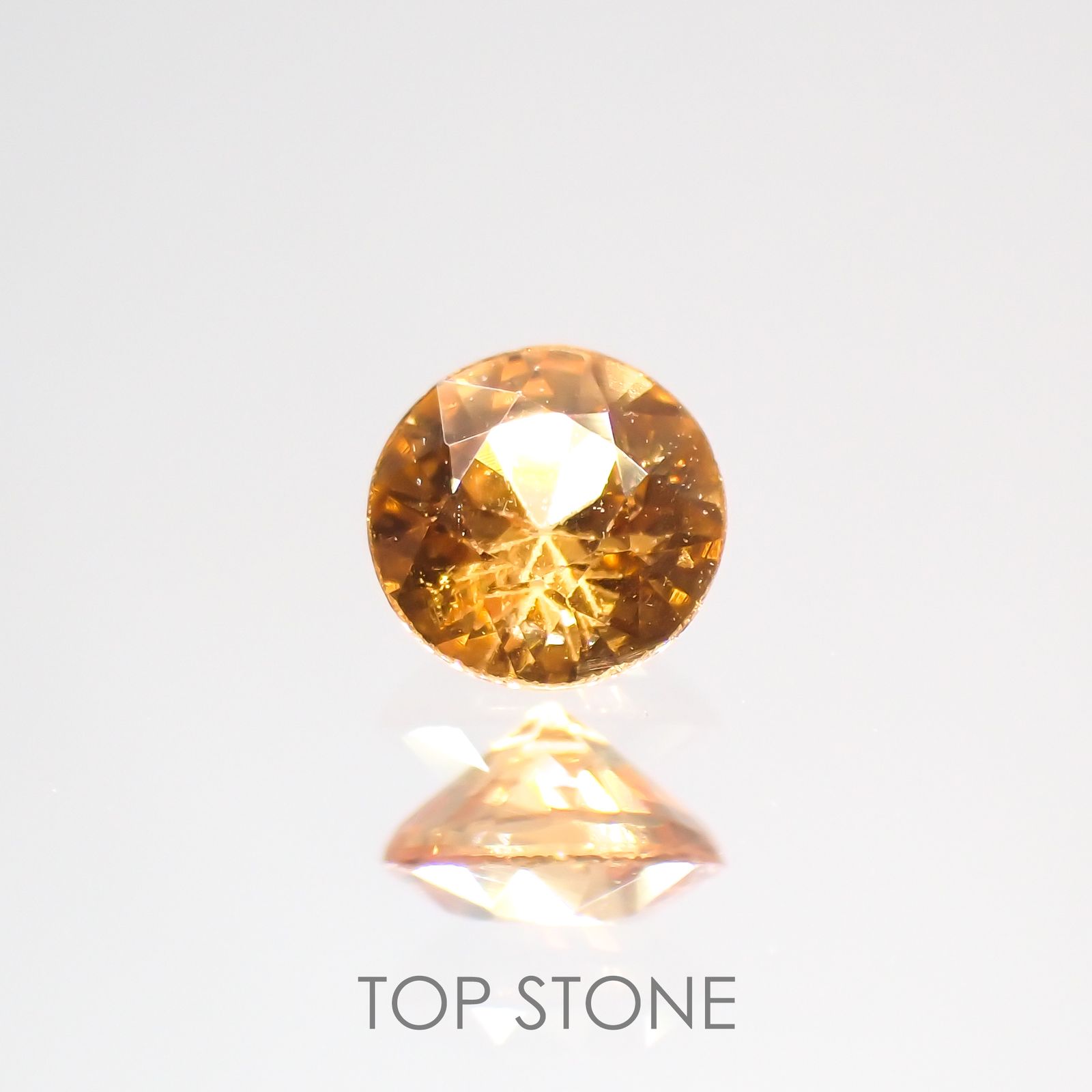 スペサルティンガーネット ケニア産 0.18ct[220114173]3.3x3.3mm前後