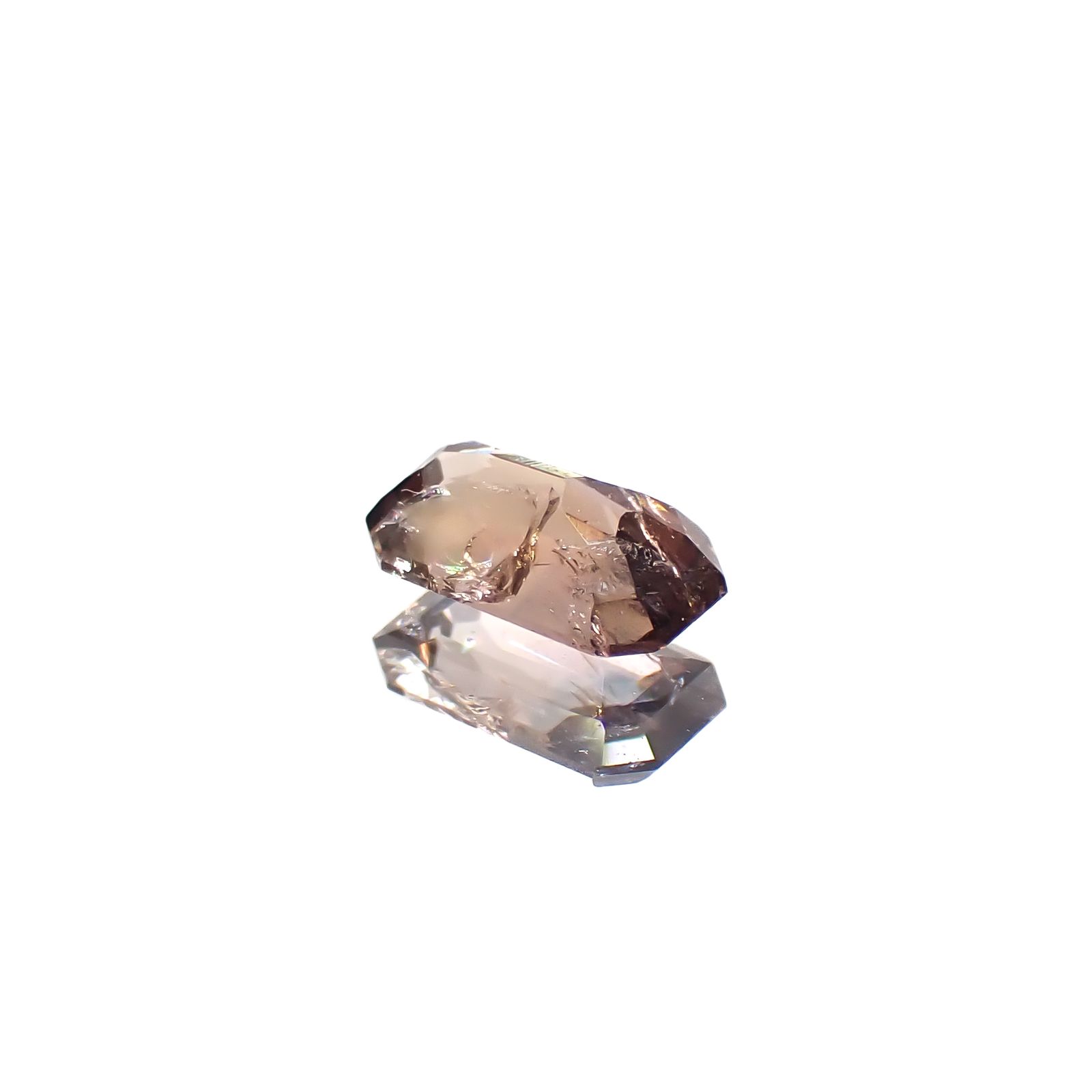 ブルーティントアキシナイト パキスタン産 0.28ct[240628350]5.3x3mm前後