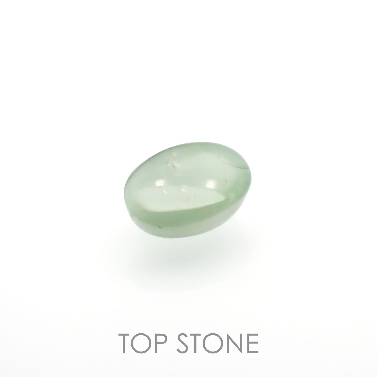 バナジウムコーネルピンキャッツアイ(宝石名コーネルピン)タンザニア産 0.68ct 識別済[221219199]5.9x4.3mm前後