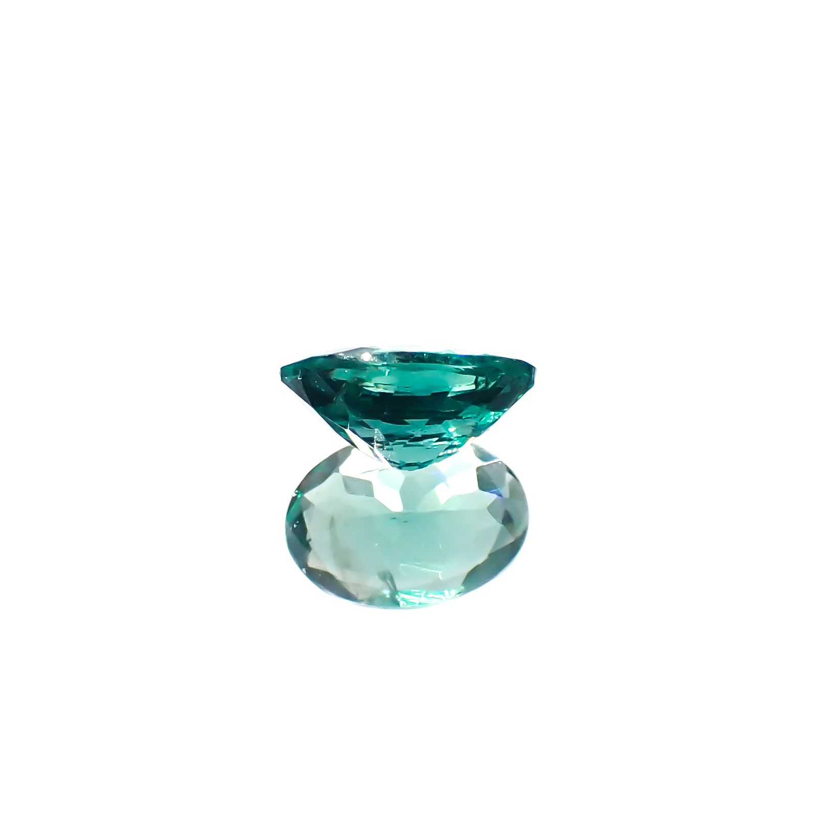 ノーブルモロキサイト マダガスカル産 0.71ct[240326544]6.9x4.9mm前後