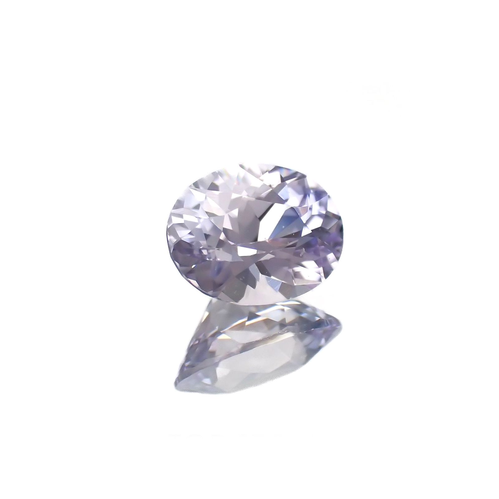 ラベンダーサファイア(宝石名サファイア)スリランカ/マダガスカル産 0.63ct 識別済[250817481]5.9x4.6mm前後
