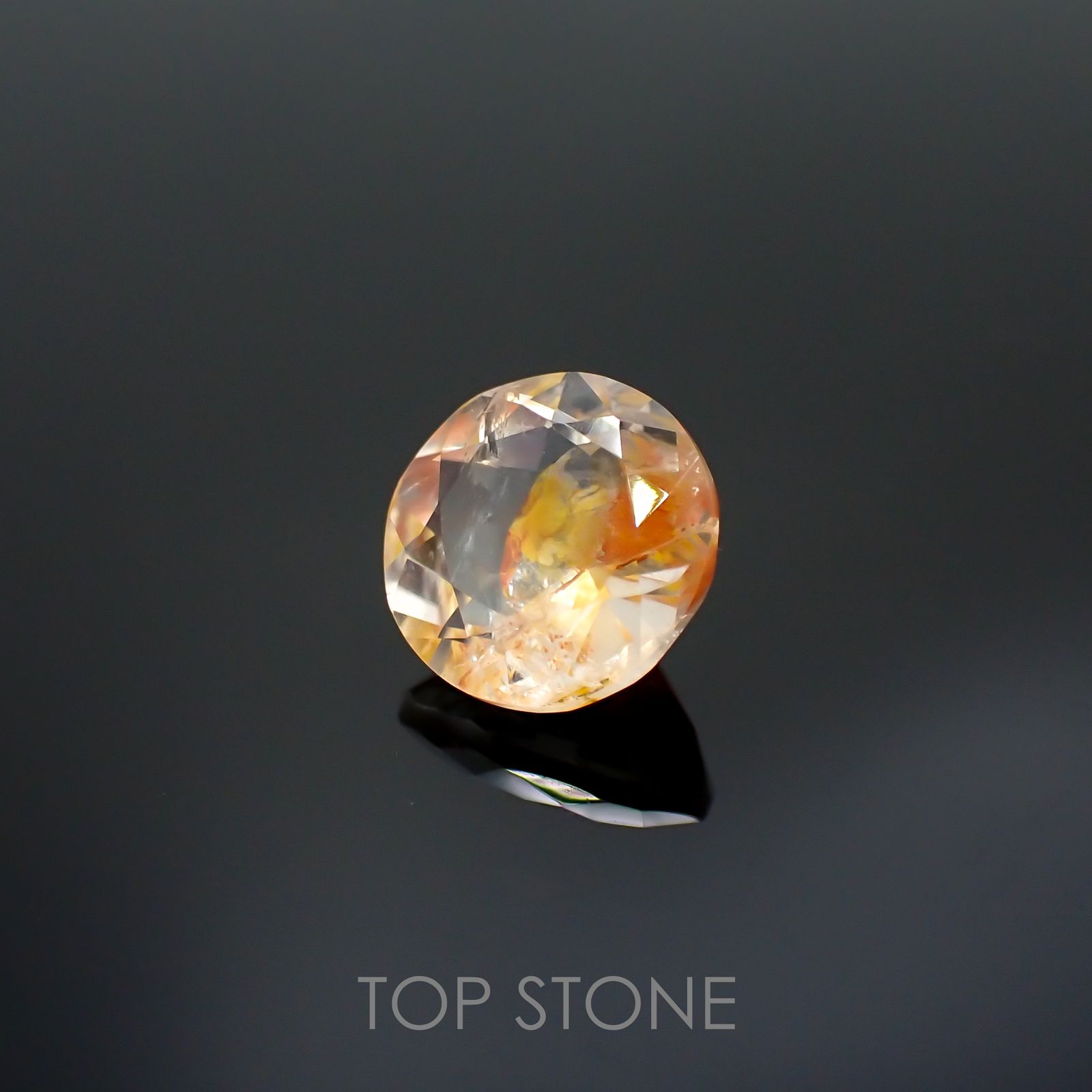 オーロラクォーツ ブラジル・ミナスジェライス産 3.64ct[220114365]10.2x10.2mm前後