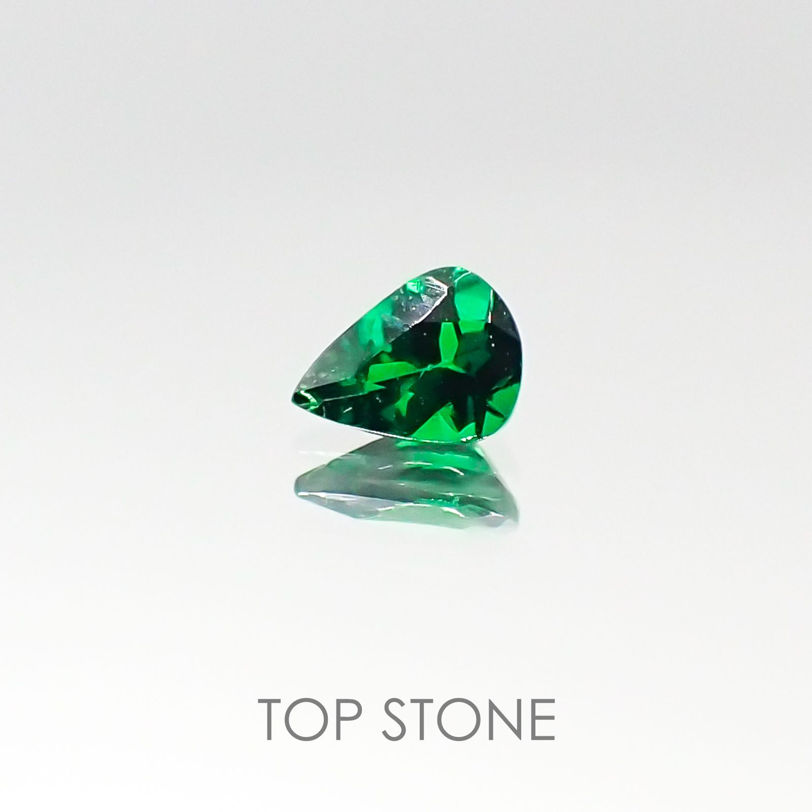 ツァボライト タンザニア産 ルース 0.23ct[20095713]4.6×3.4mm前後