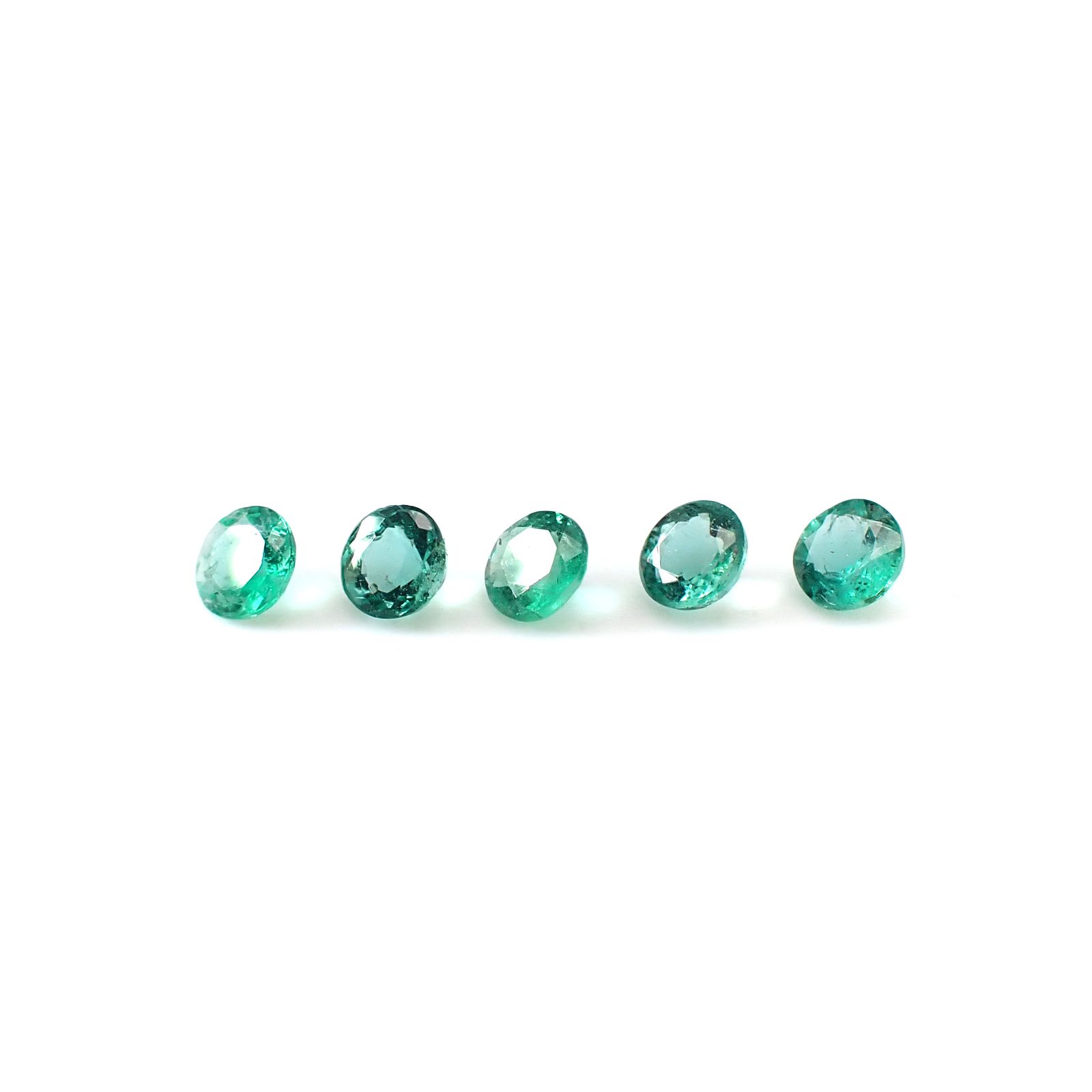 <ランダムセレクト1個販売> エメラルド ラウンドカット  コロンビア産 約0.09ct / 3x3mm前後 [20096075]