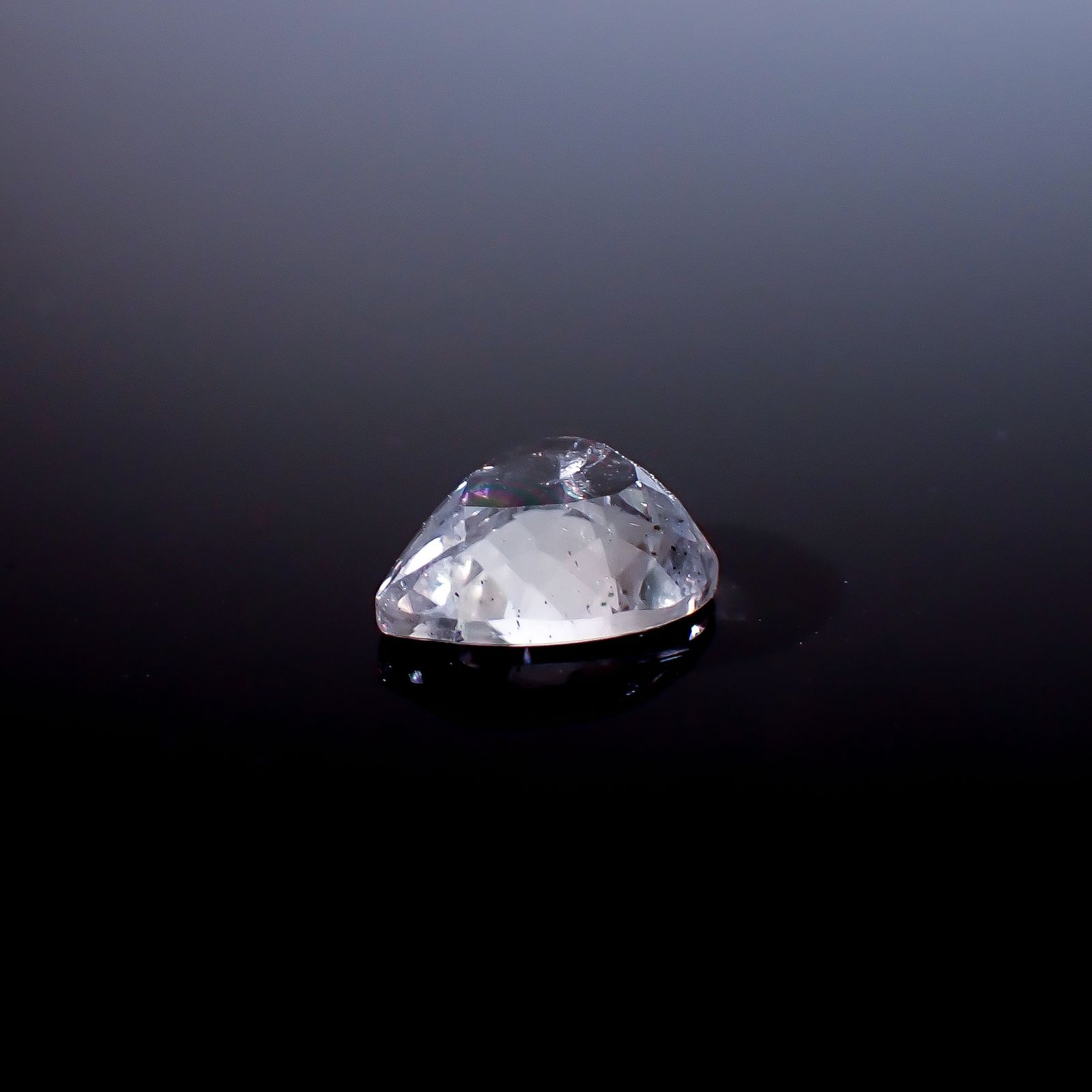 ティンカーベルクォーツ ブラジル産 2.79ct / 11.2x9mm前後 [260932864]