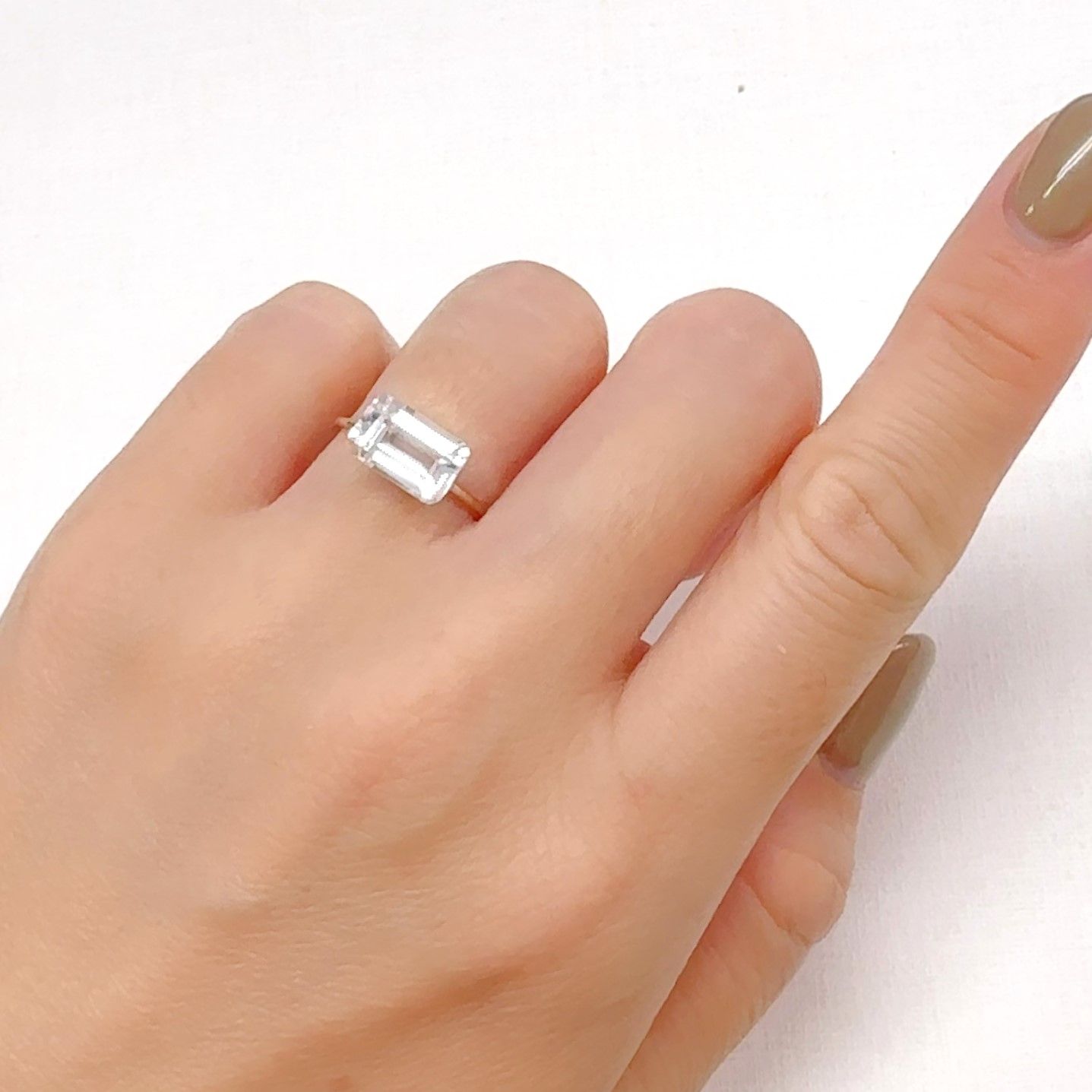フェナカイト ブラジル産 2.10ct[240928819]10x6.4mm前後