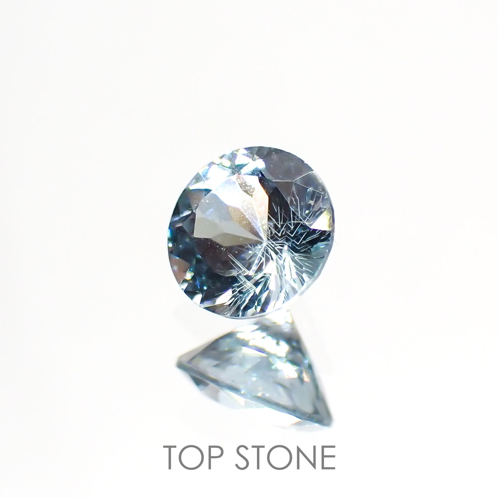 グレイッシュブルースピネル(宝石名スピネル) ビルマ産 0.38ct 識別済[211013472]4.5×4.5mm前後