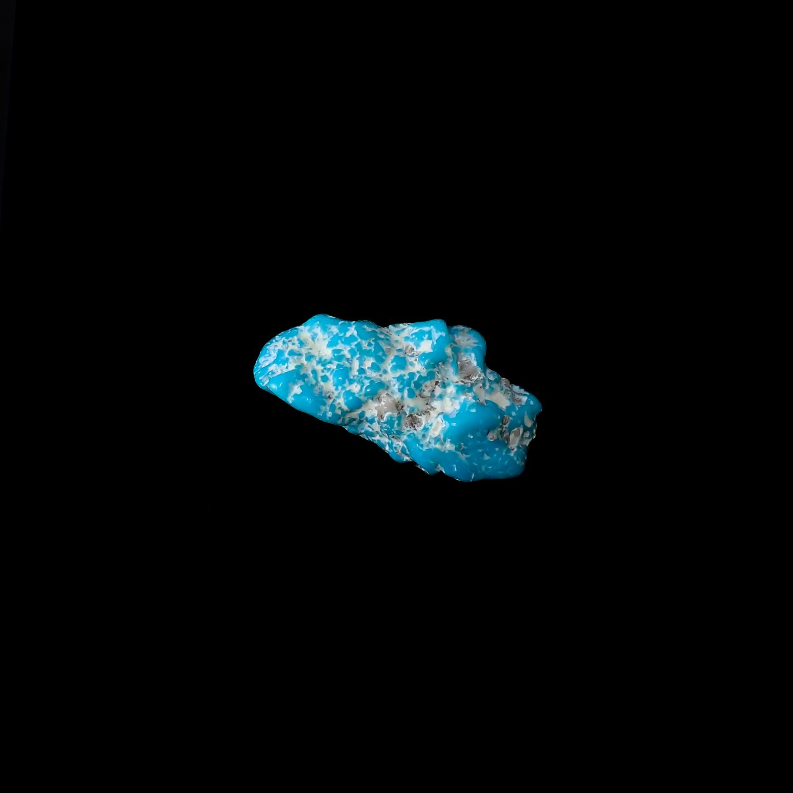 ターコイズ 原石 アメリカ・アリゾナ州キングマン産 11.47ct[240226369]23.3x13.3mm前後