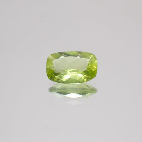 グリーンエンスタタイト(宝石名グリーン・エンスタタイト)カメルーン産 0.44ct 識別済[231224388]6x4mm前後