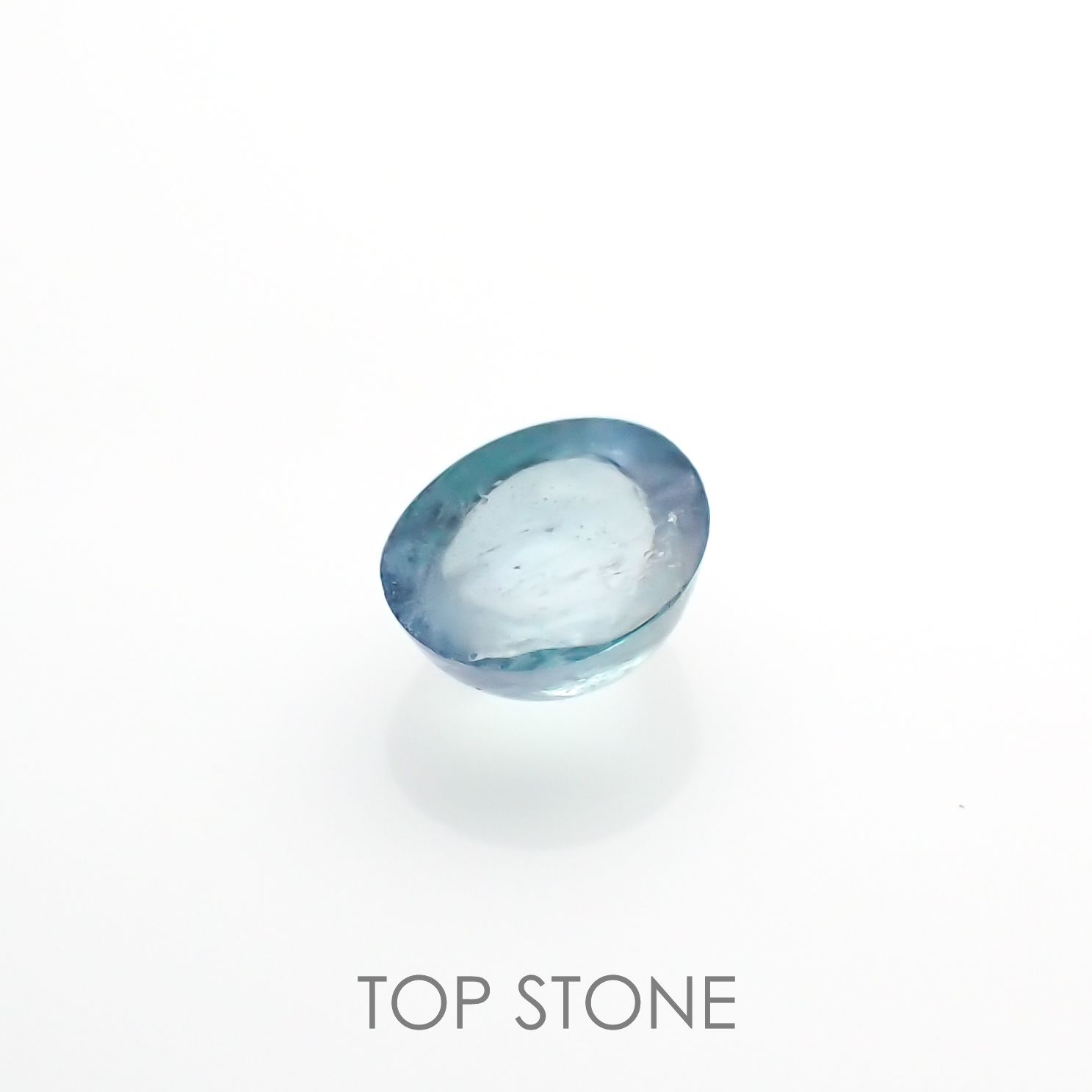ブルーコーネルピン(宝石名コーネルピン)タンザニア産 0.20ct 識別済[220616291]3.7x3.2mm前後
