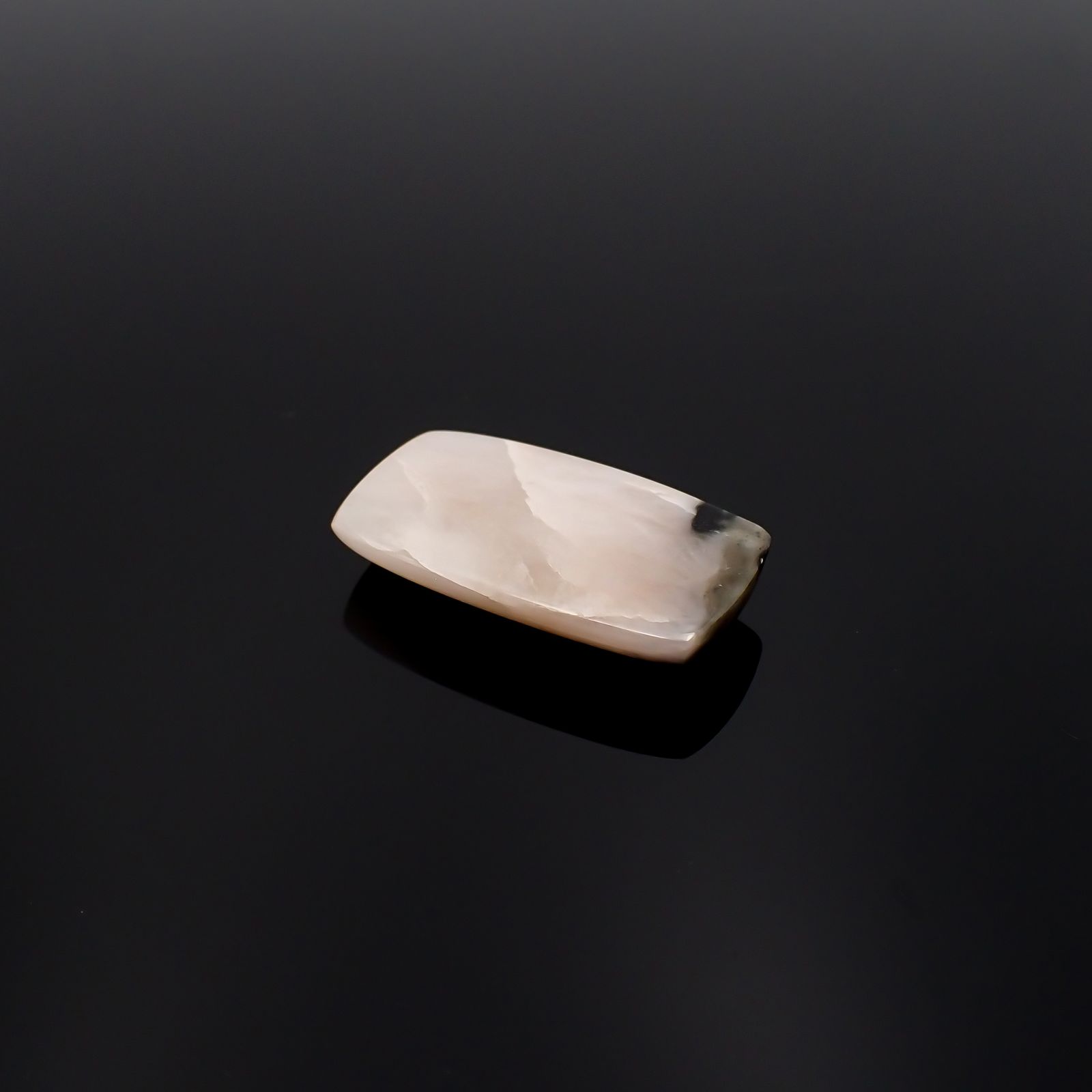 フェナカイト(宝石名ブラウン・フェナカイト)ブラジル産 16.687ct ソ付(彩珠)[231023795]24x13.1mm前後