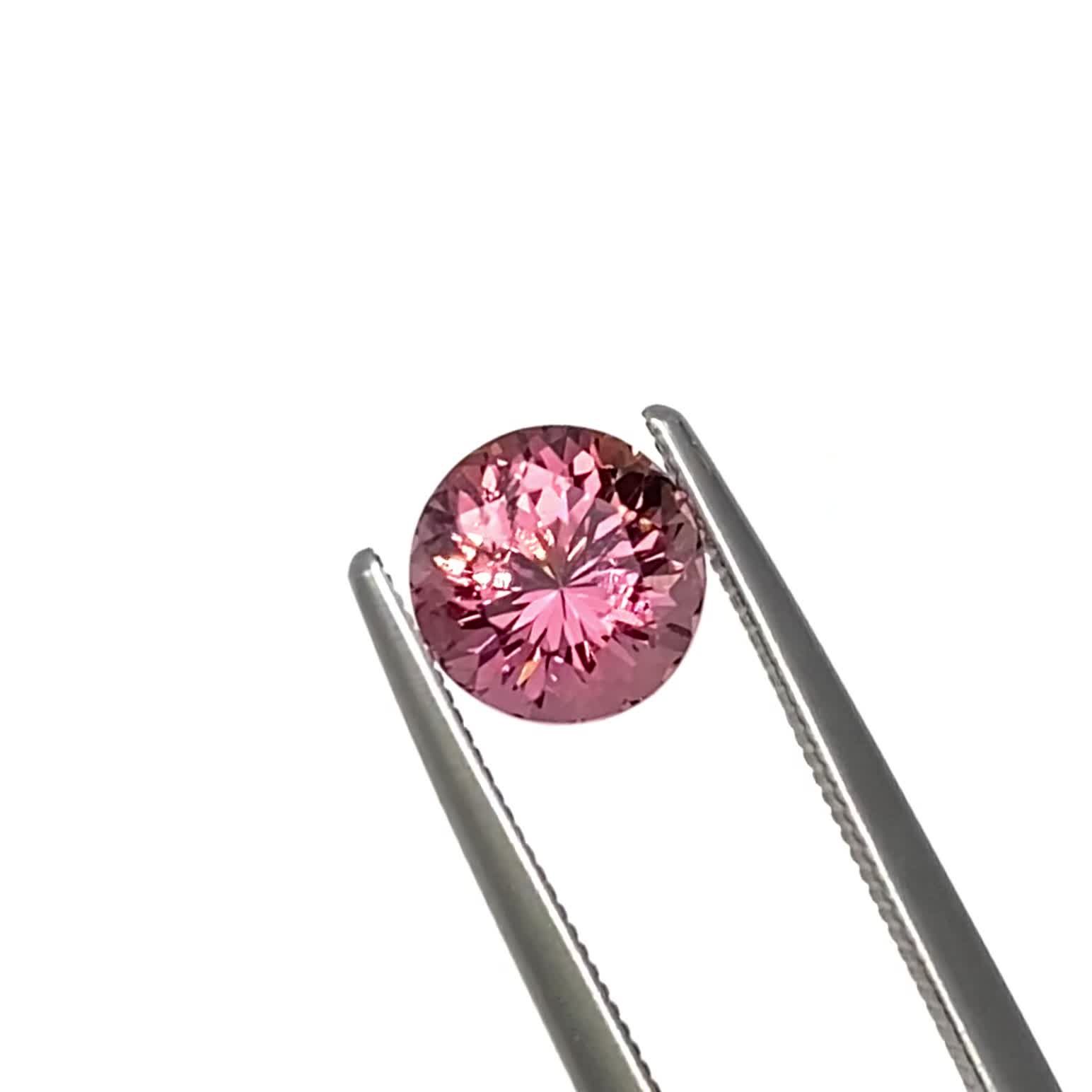 ピンクトルマリン(宝石名ピンク・トルマリン)ナイジェリア産 1.339ct