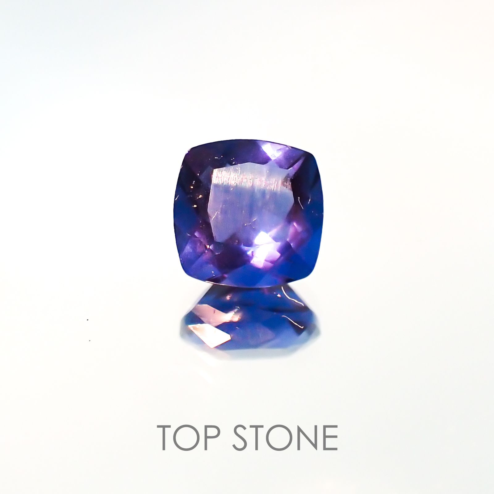 カラーチェンジフローライト ブラジル産 ルース 1.17ct[20117798]6.2×6.2mm前後