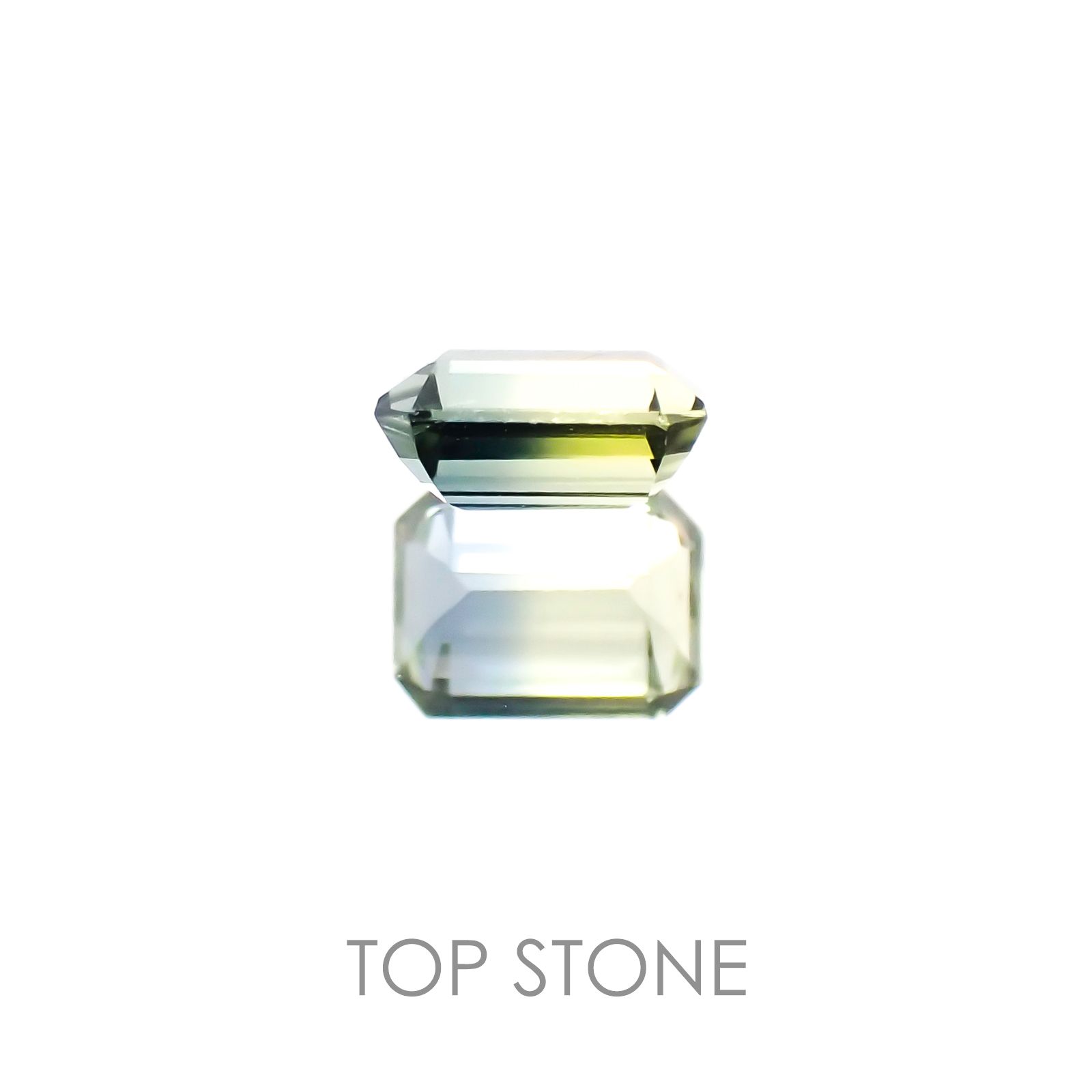 バイカラーサファイア タンザニア産 ルース 0.26ct[20106685]4×3mm前後
