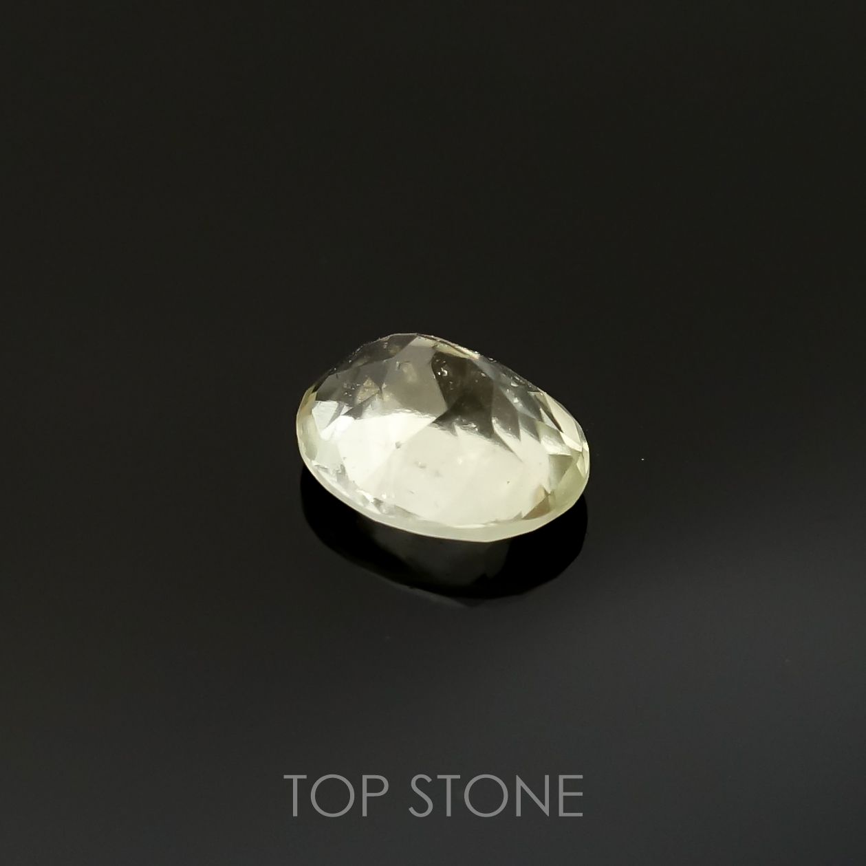 リビアングラス(宝石名インパクトガラス(衝撃溶融ガラス))エジプト・リビア砂漠産 2.00ct 識別済[220415648]10.1x8mm前後