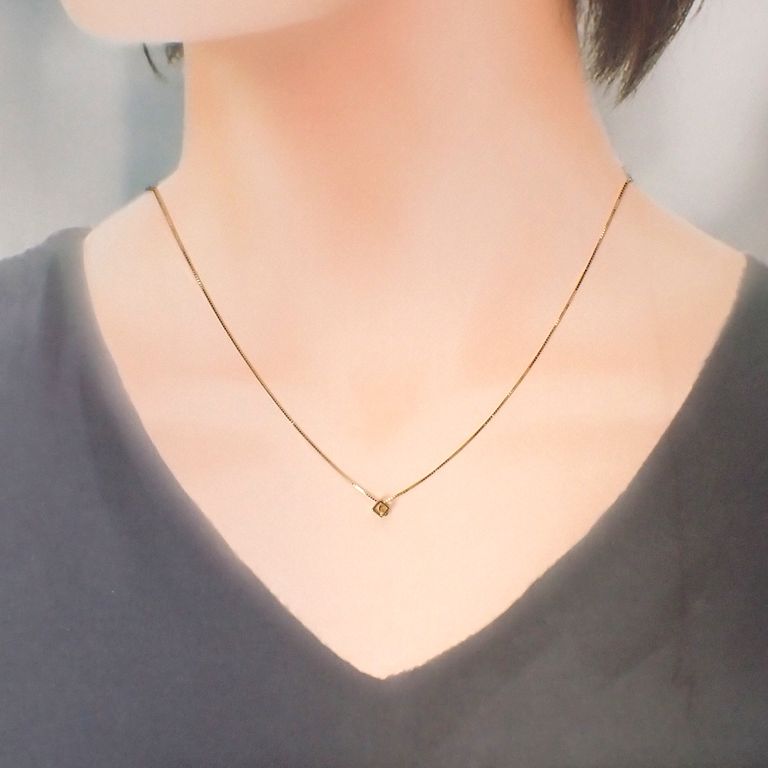 ネックレスでの着用イメージ