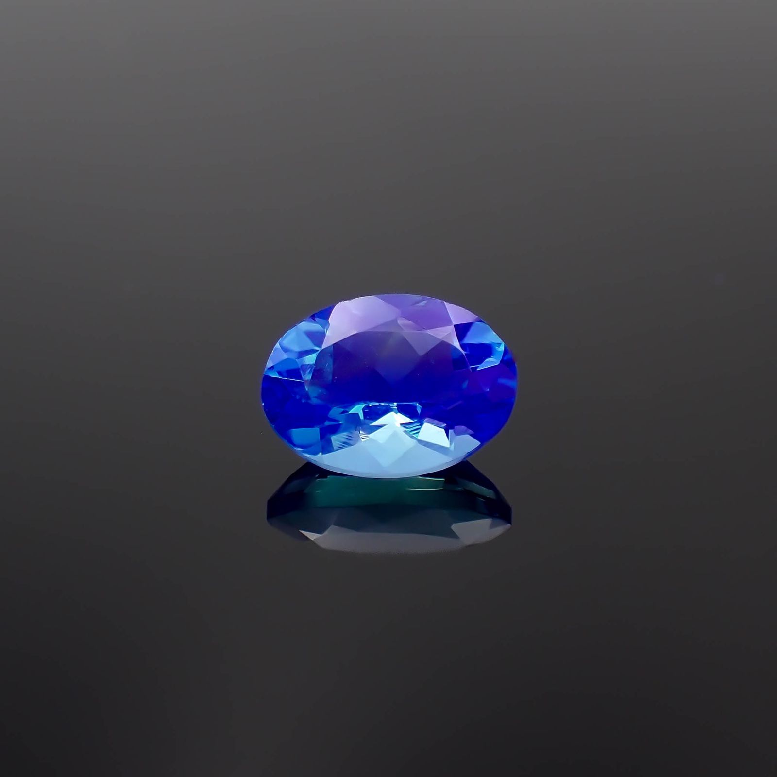 フローライト フルオレッセンス イギリス・ロジャリー鉱山産 3.90ct[240928900]11.5x8.4mm前後