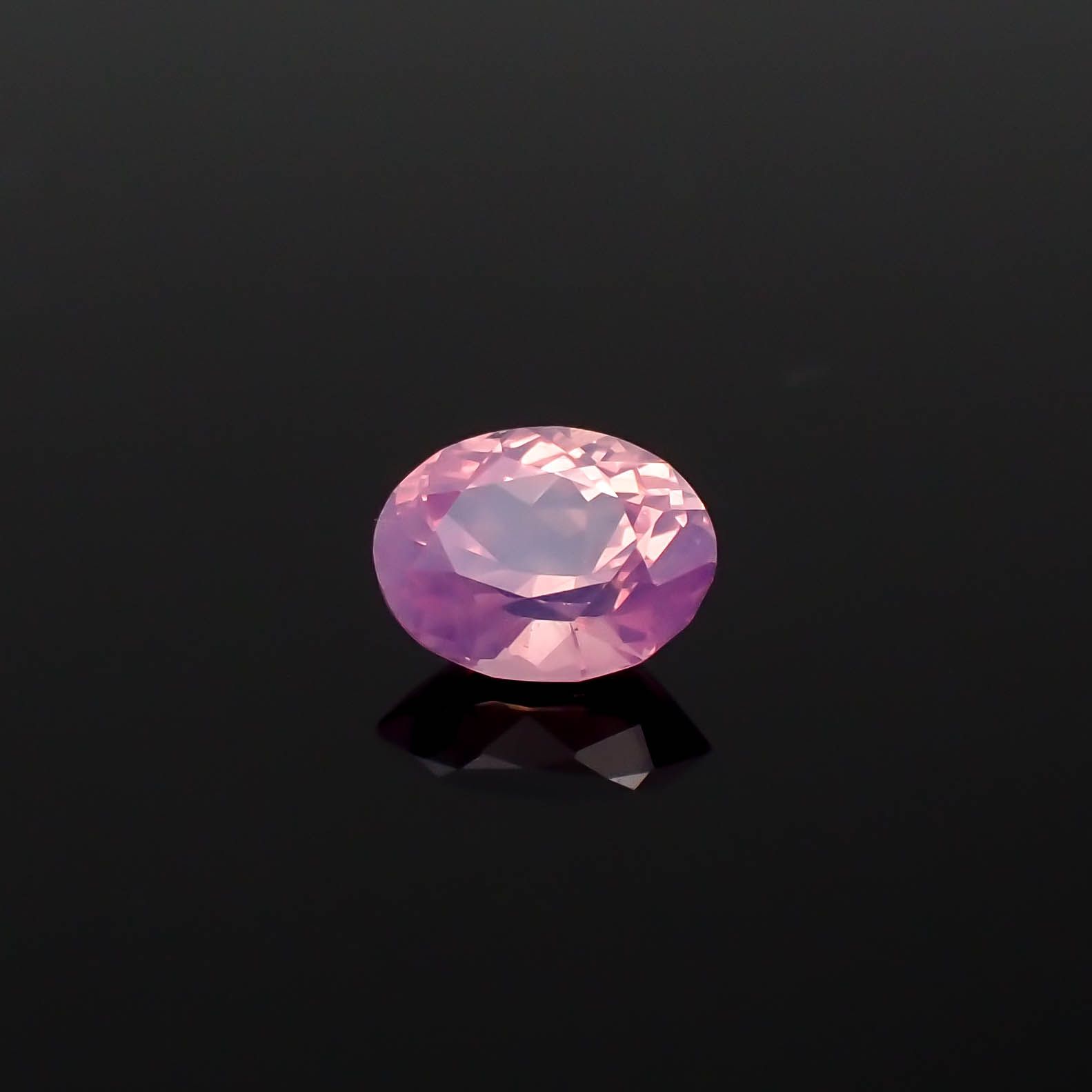シルキーサファイア 非加熱 ベトナム産 0.44ct[230722794]5.1x4mm前後