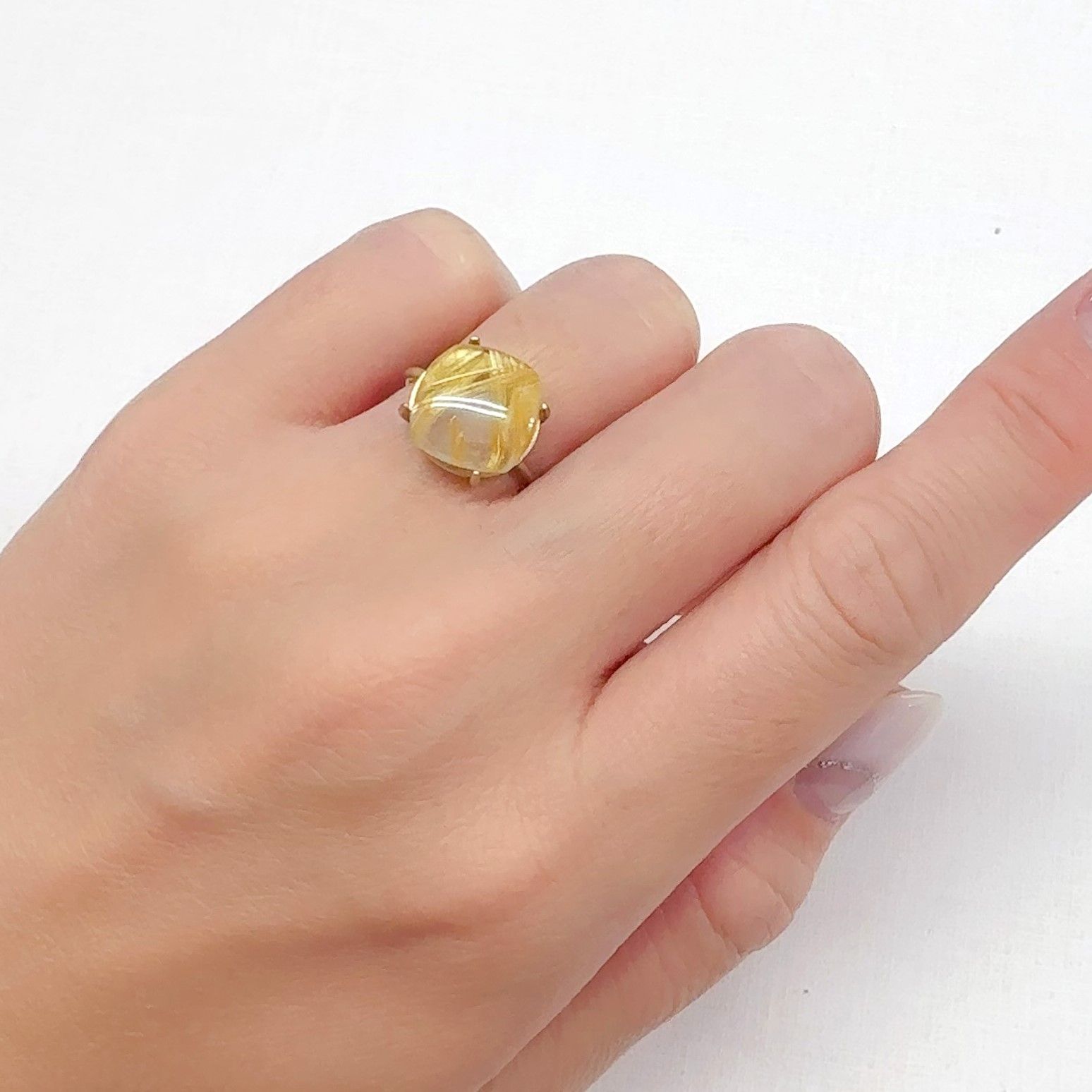 タイチンルチルクオーツ ブラジル産 5.39ct[240427320]11.5x11.1mm前後