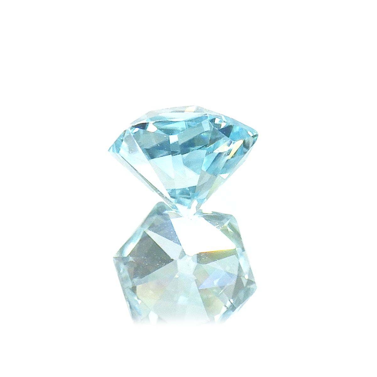 ◇ヘキサゴンカット◇アイスブルージルコン(宝石名ジルコン)カンボジア産 0.80ct 識別済[220717168]4.8x4.8mm前後
