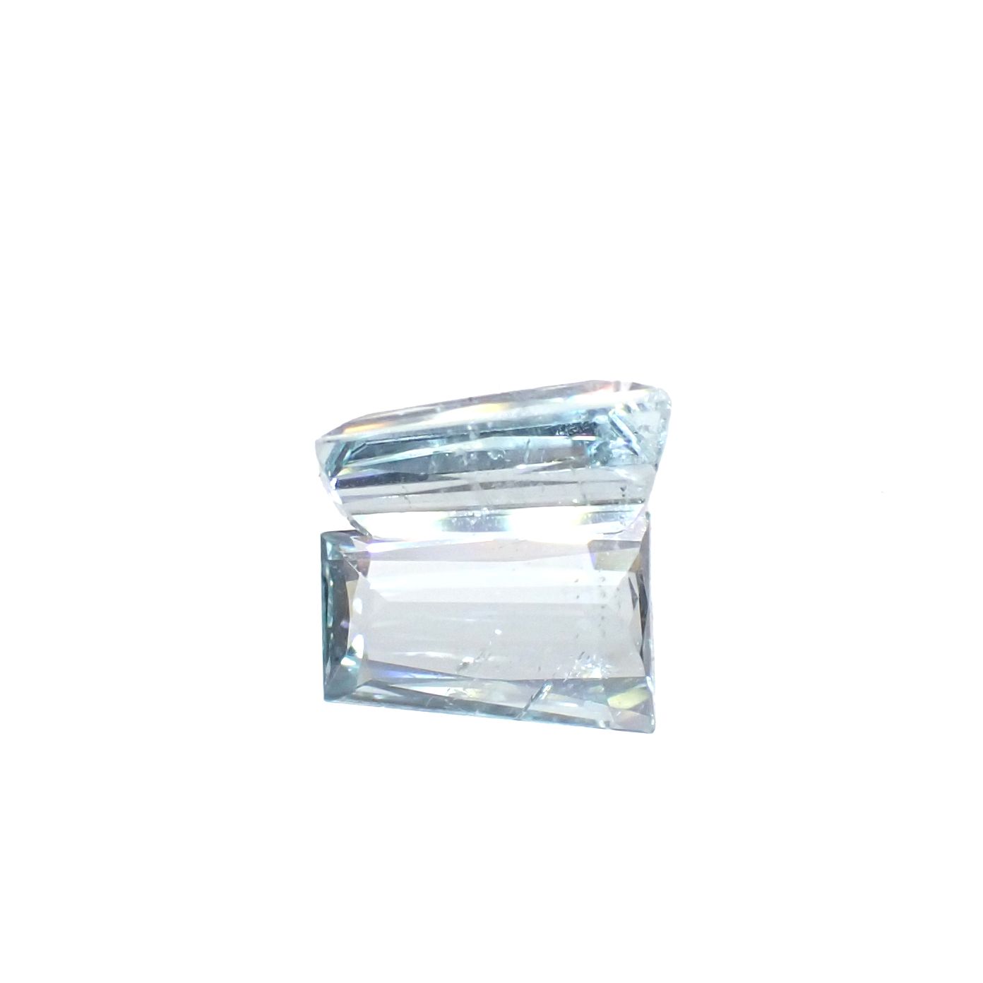 パライバトルマリン(宝石名トルマリン/別名パライバ・トルマリン)モザンビーク産 0.88ct 識別済[230522235]7.4x4.8mm前後
