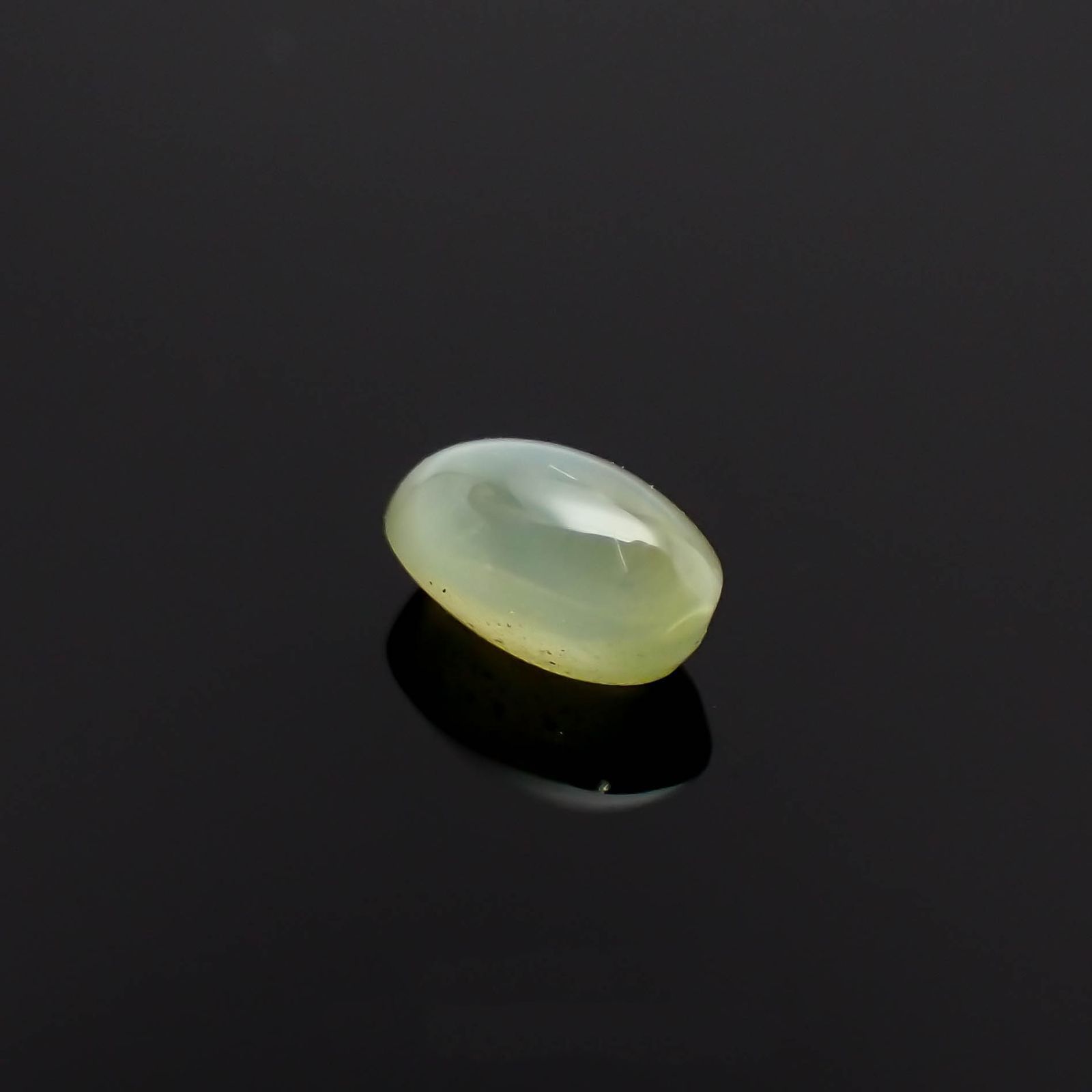 クリソベリルキャッツアイ スリランカ産 0.61ct[230119799]5.6x3.3mm前後