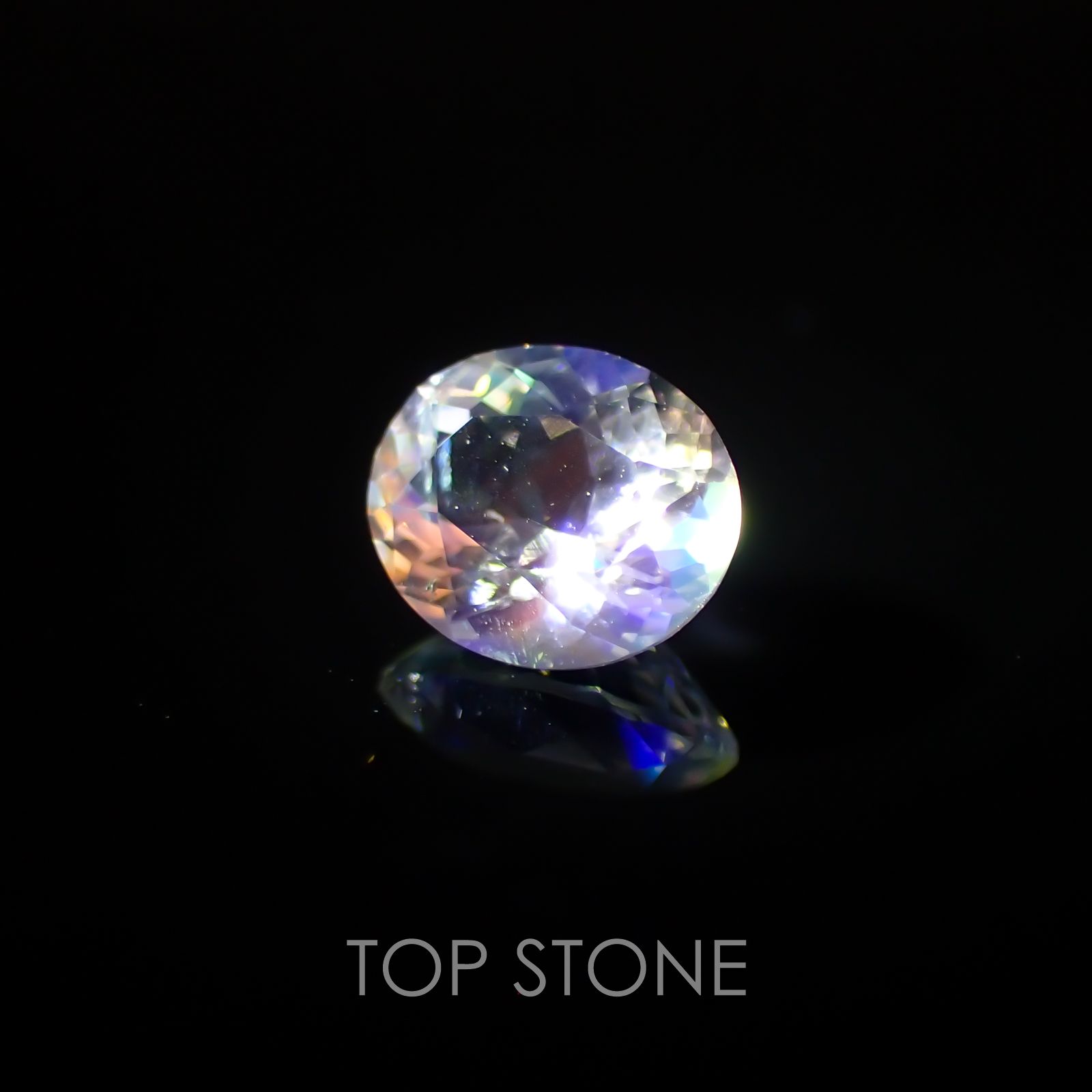レインボームーンストーン(アンデシンラブラドライト) マダガスカル産 ルース 0.53ct[210310122]5.9×5mm前後