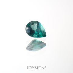 グリーンアパタイト(ノーブルモロキサイト)(宝石名アパタイト) マダガスカル産 0.25ct 識別済[211013539]4.8×3.7mm前後