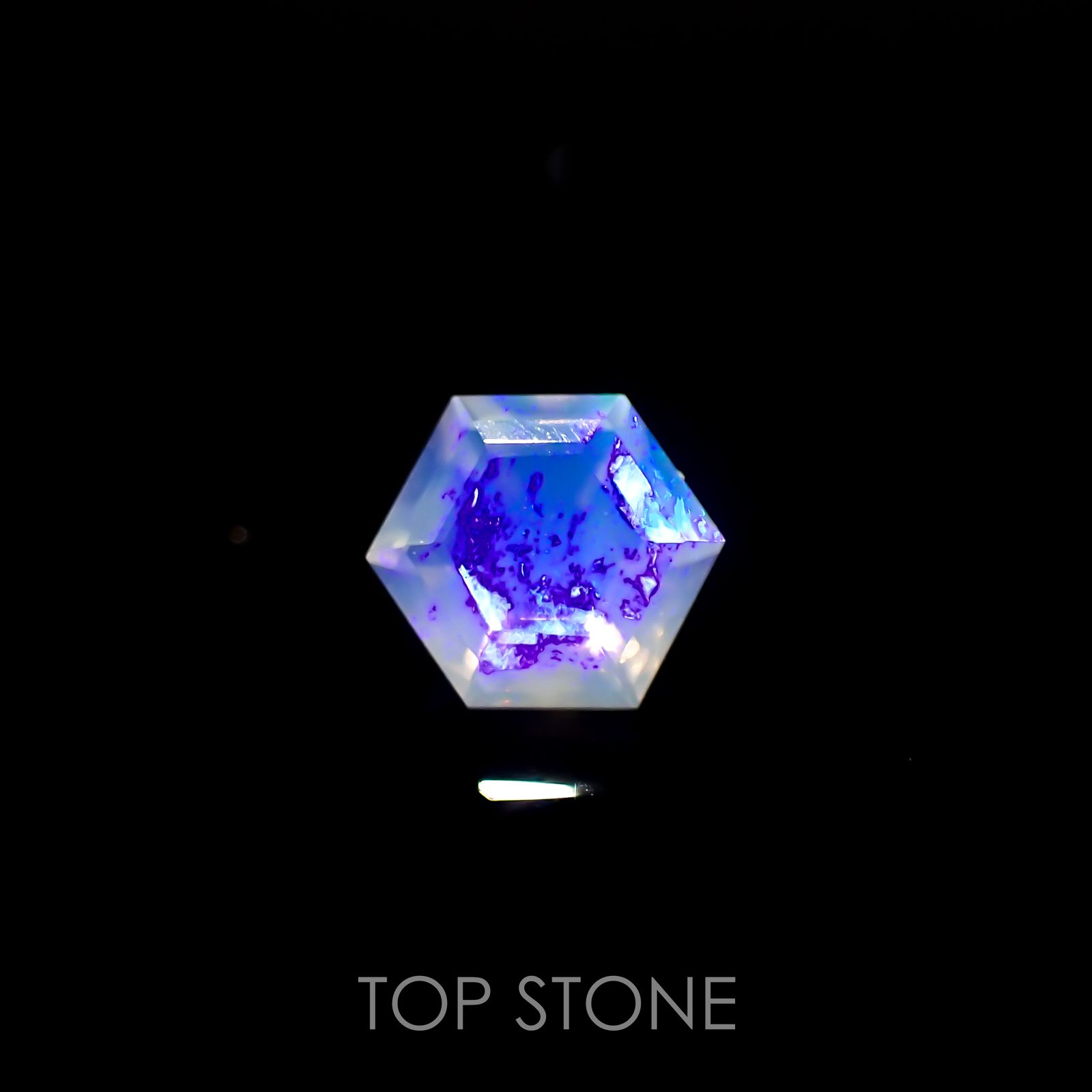 ◇ヘキサゴンカット◇エチオピアオパール(宝石名オパール)エチオピア産 0.22ct 識別済[220115475]4.2x4.2mm前後