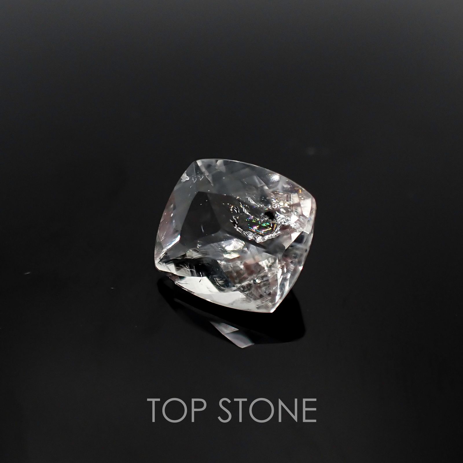 ハイアライトオパール メキシコ産 ルース 2.96ct[20106377]10.2×9.1mm前後