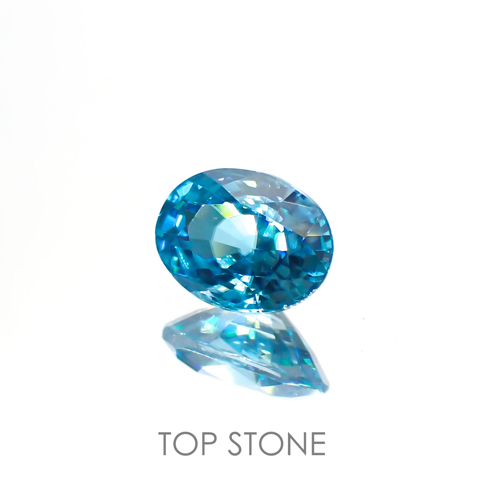 ブルージルコン(宝石名ジルコン) カンボジア産 1.85ct 識別済[20063297]7.9×6mm前後