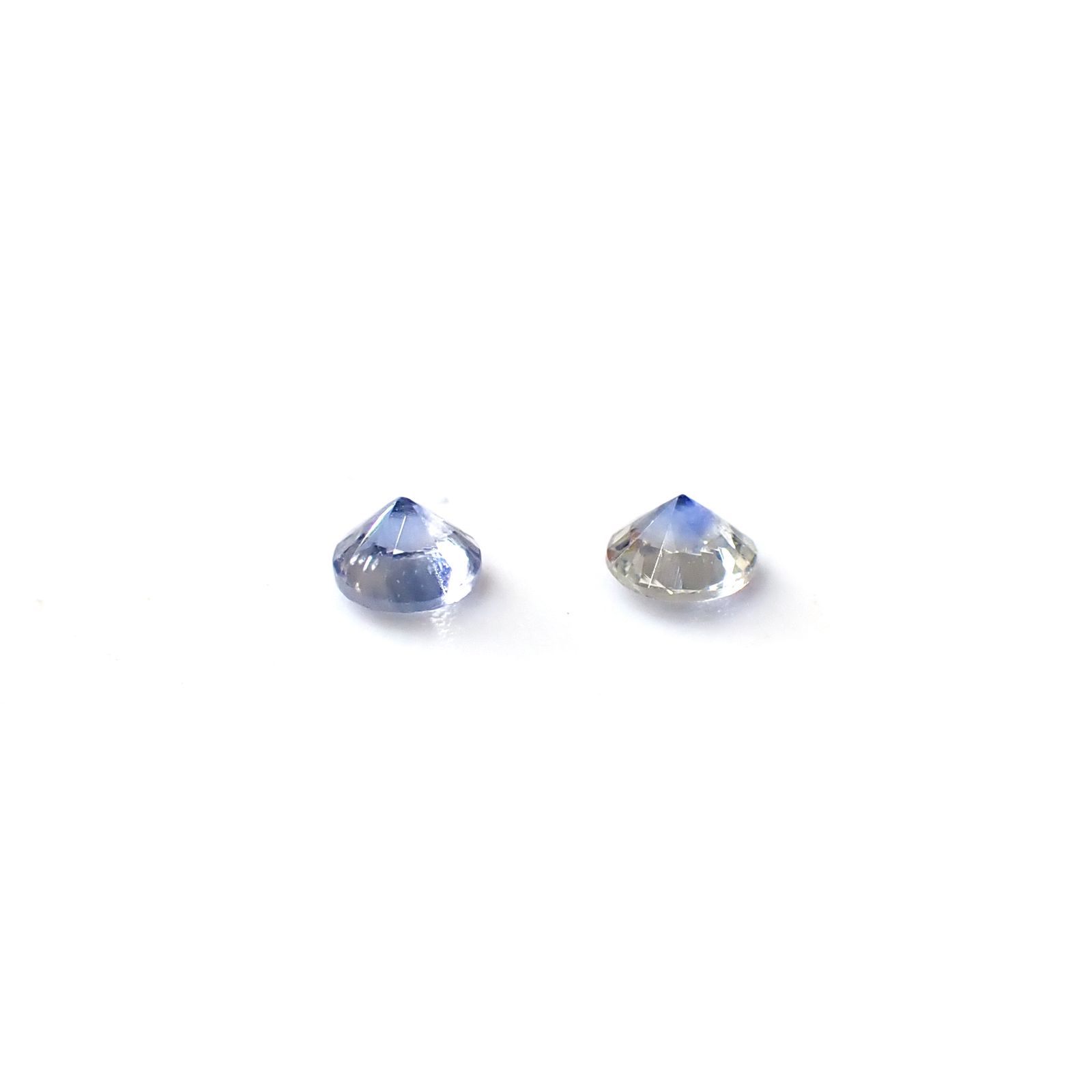 ◇ペアセット◇アイスブルーサファイア スリランカ/マダガスカル産 0.25ct(2pcs合計) [250830989]2.9x2.9mm前後