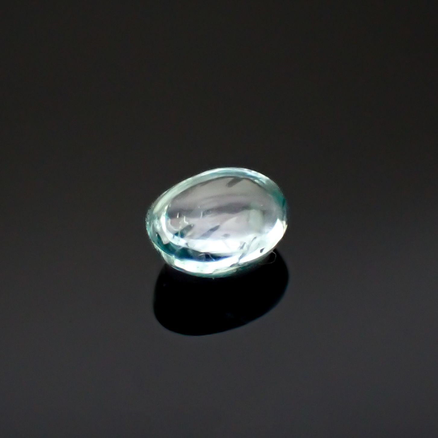 ブルーコーネルピン(宝石名コーネルピン)タンザニア産 0.35ct 識別済[220817346]4.8x3.8mm前後