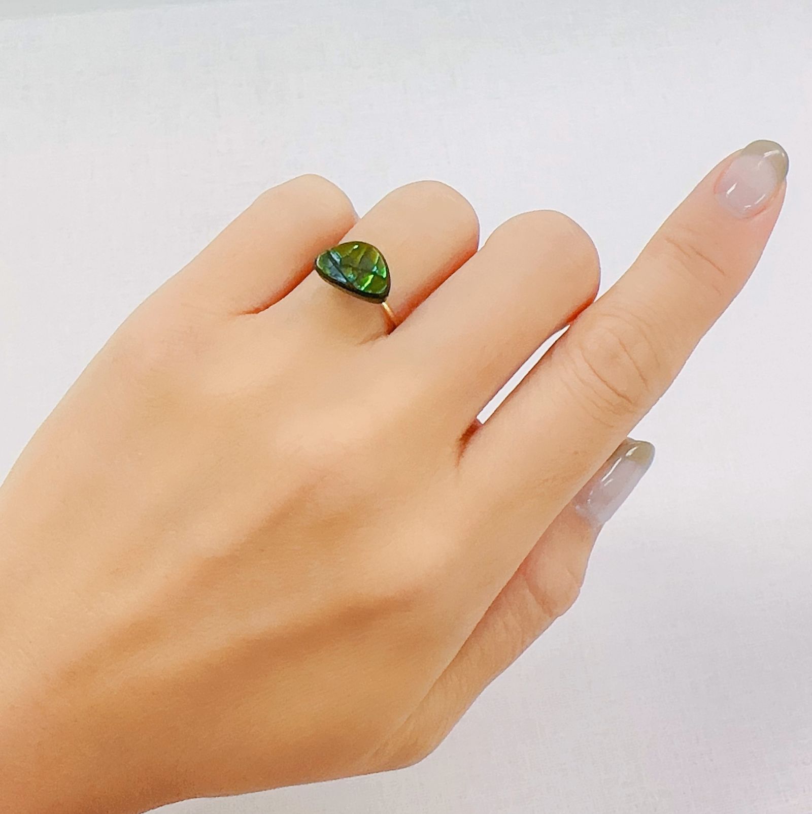 アンモライト トリプレット カナダ産 3.74ct[230823114]7.9x11.9mm前後