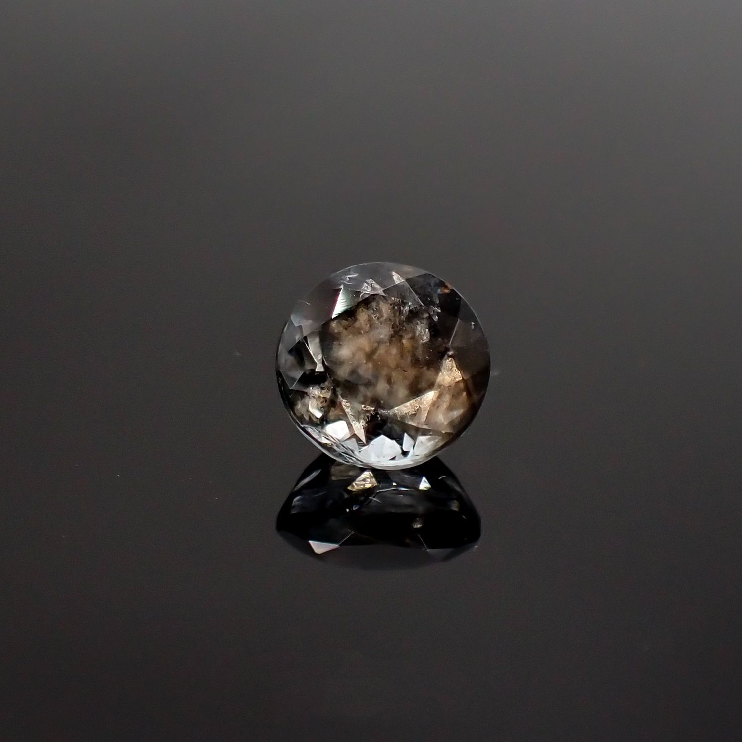 アベンチュリンアクアマリン(宝石名アクアマリン) ナイジェリア産 1.39ct 識別済[210712983]7×7mm前後