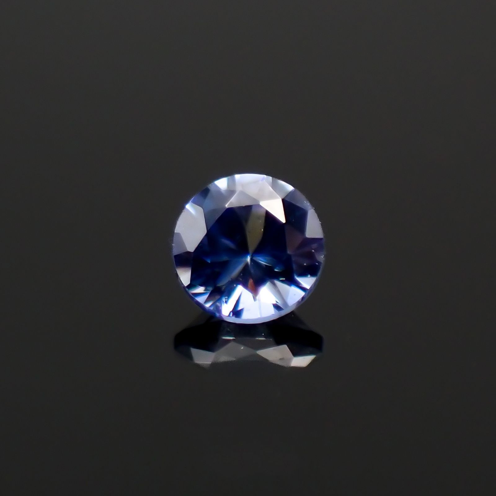 ベニトアイト アメリカ・カリフォルニア州産 0.053ct[221219604]2.3x2.3mm前後